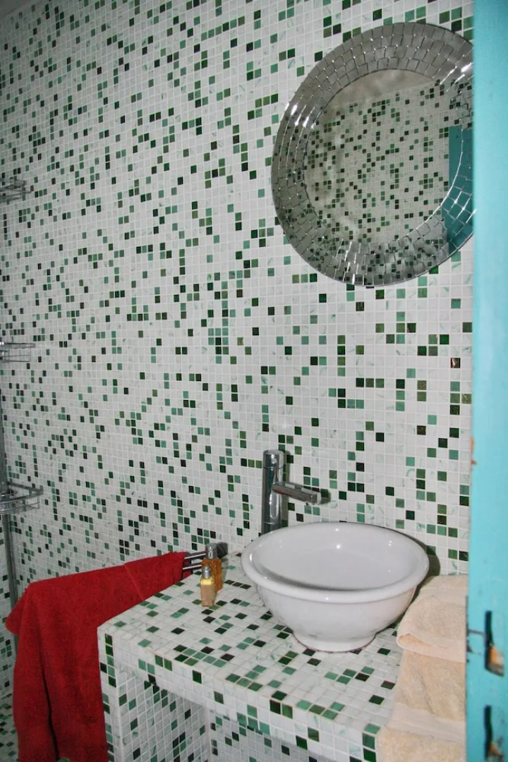 House With 4 Bedrooms in Saint-amand-de-coly, With Wonderful Mountain