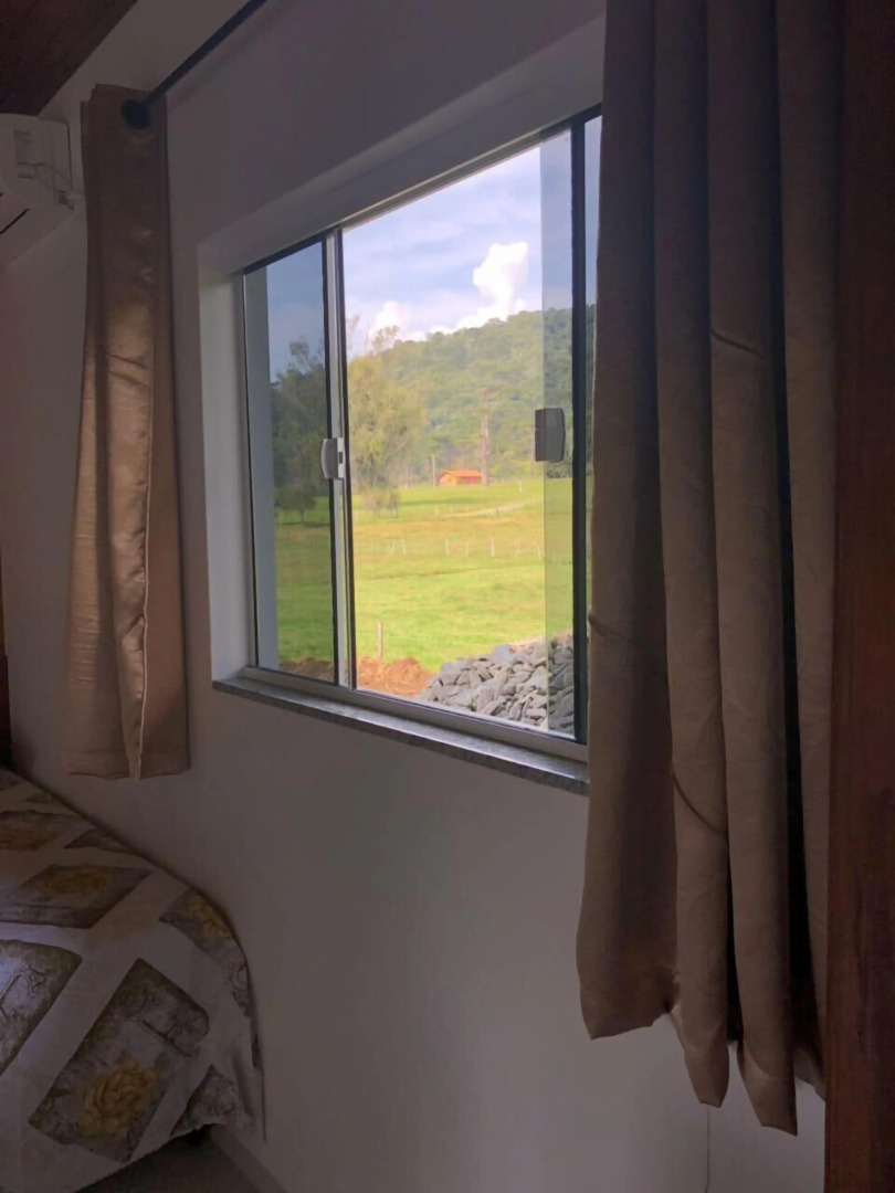 Chales Abraco Serrano