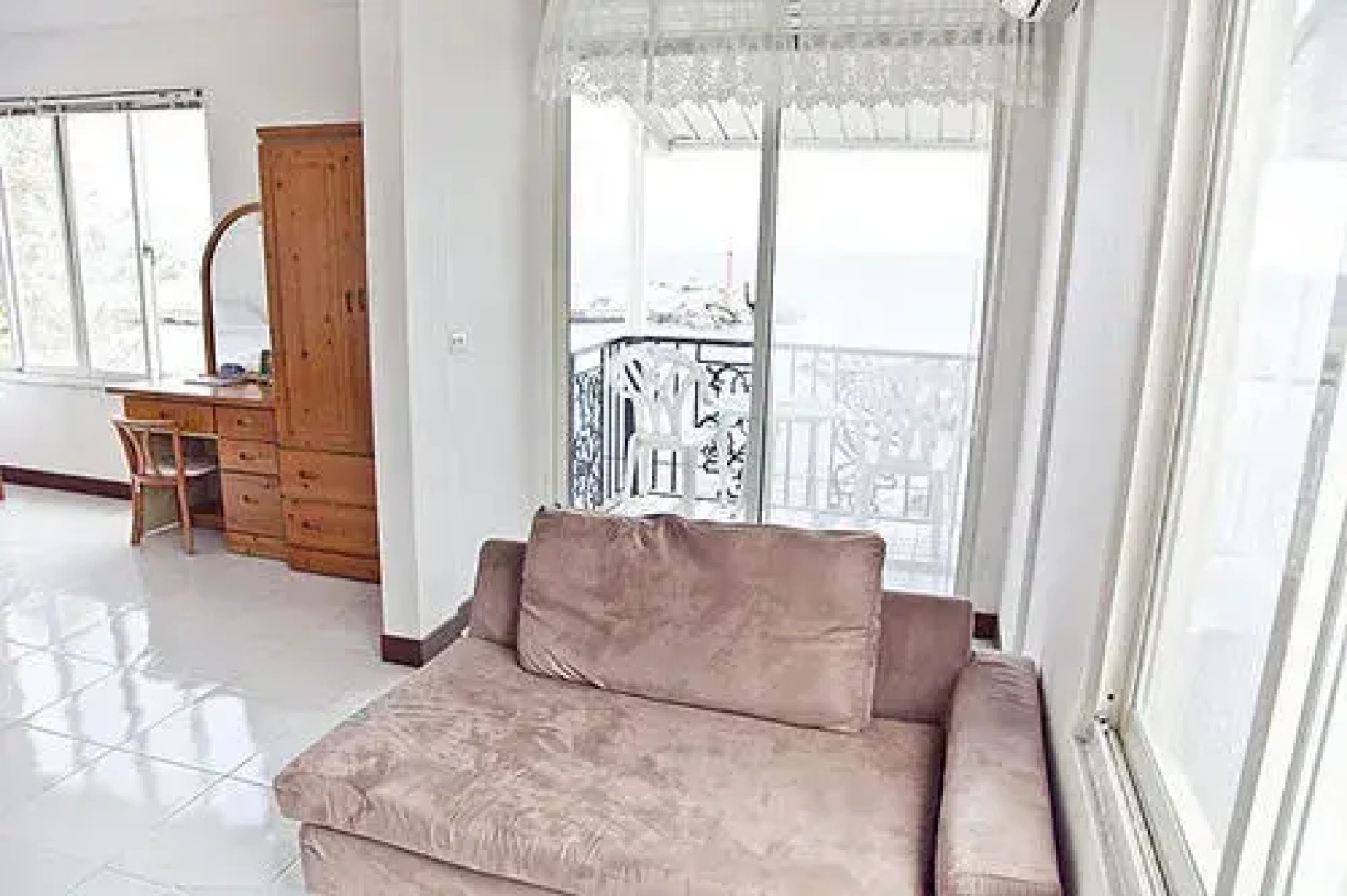 The harvest is ripe II Museum hoe Wo day a good day to rent backpackers farming museum