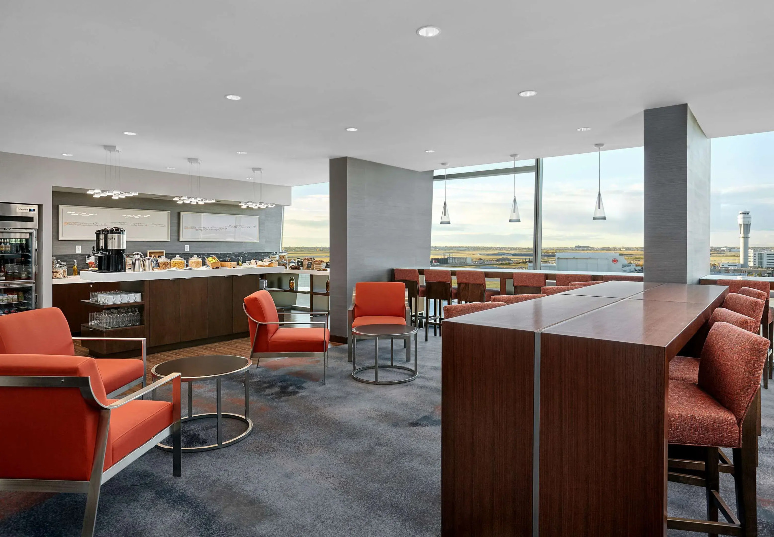 Calgary Airport Marriott In-Terminal Hotel