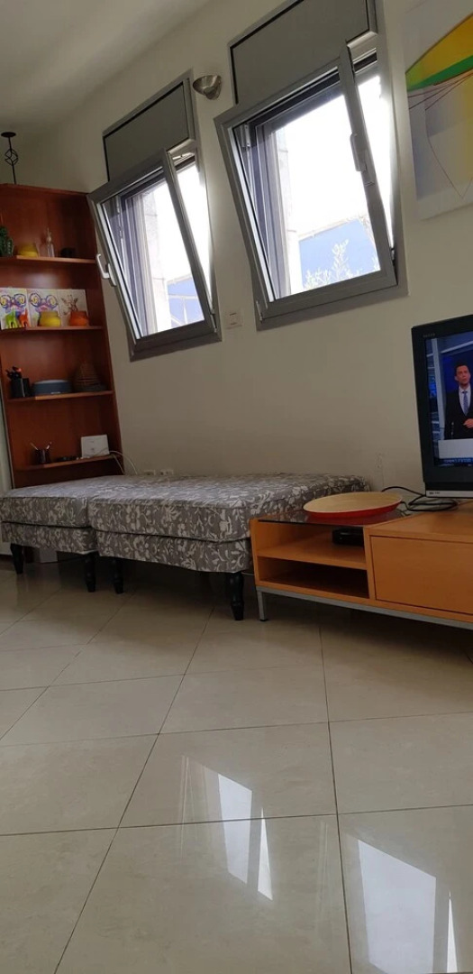 Lili's Place Apartments in The Marina