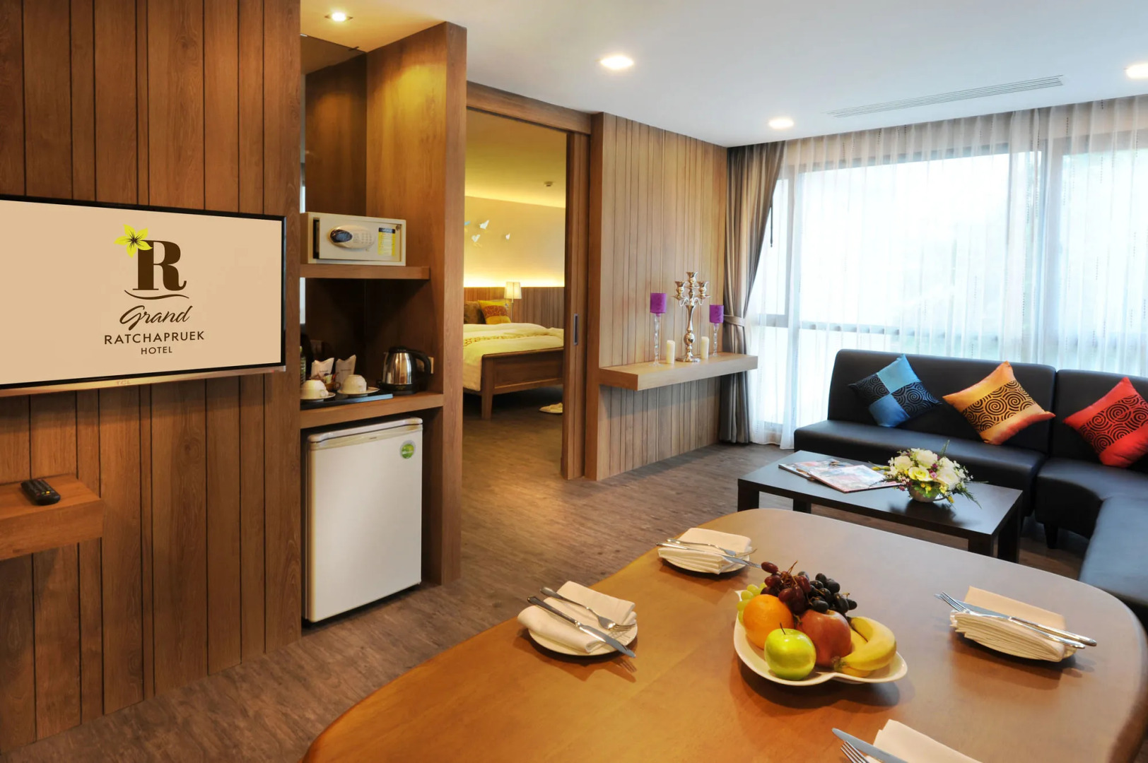 Grand Ratchapruek Hotel