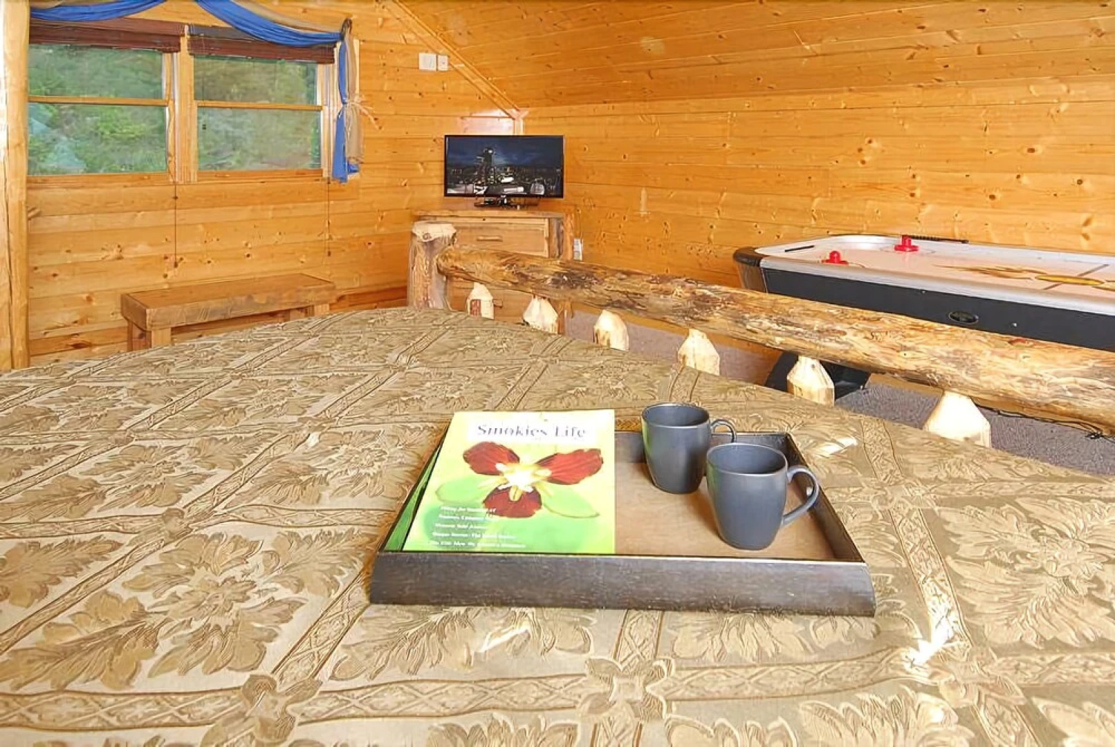 On Eagle's Wings - 2 Br cabin by RedAwning