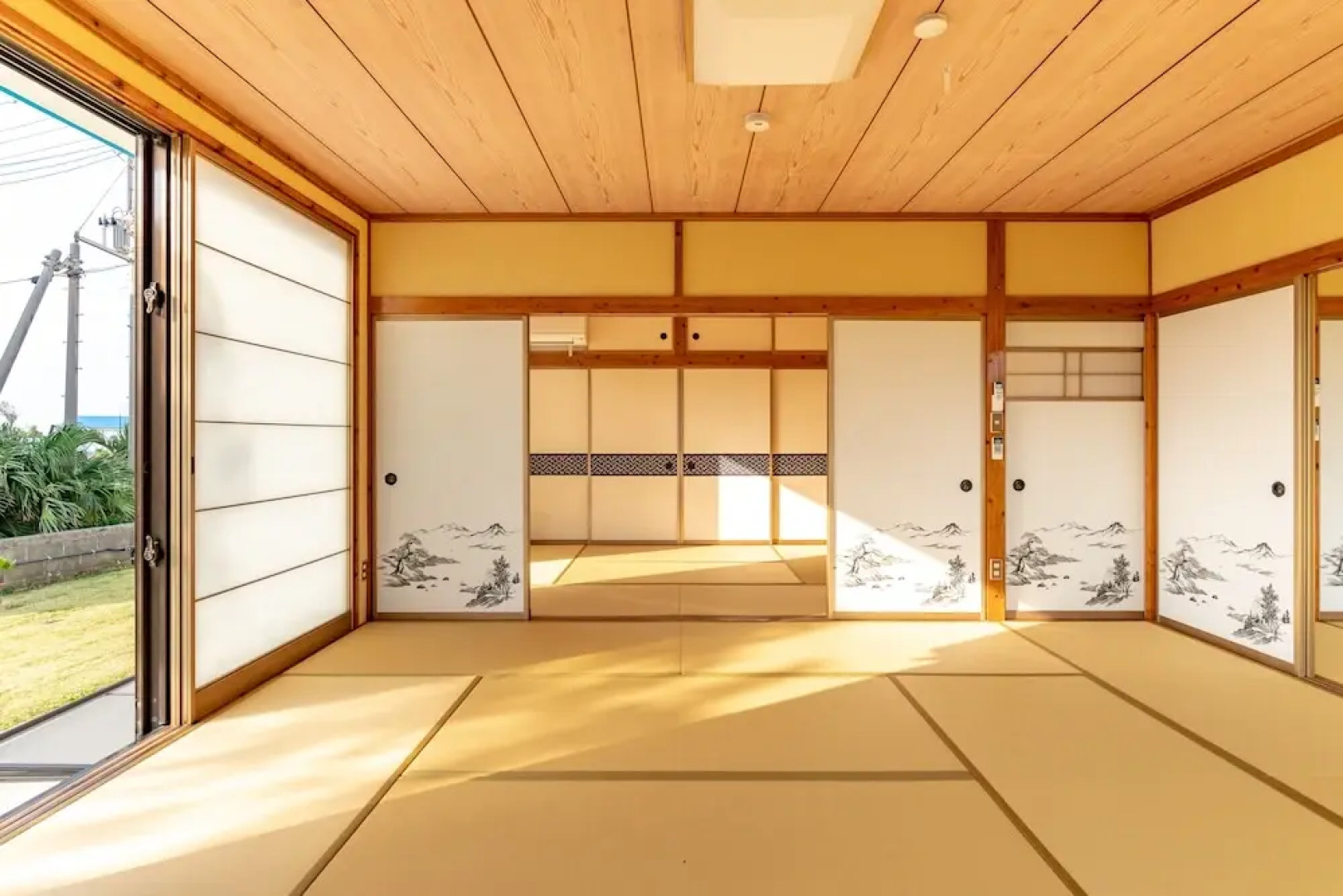 Green Beach le Island