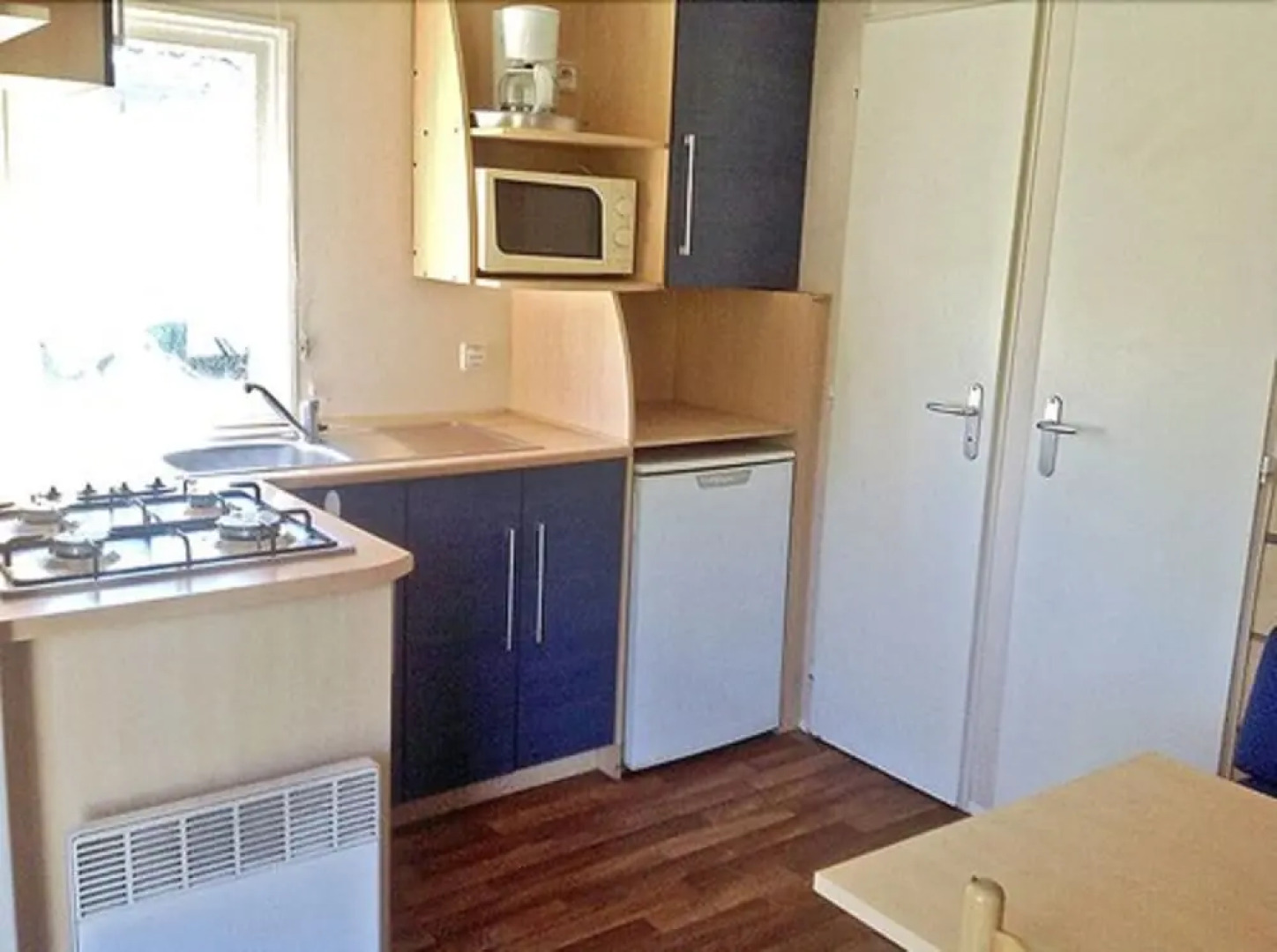 Camping Le Vallon Des Cigales