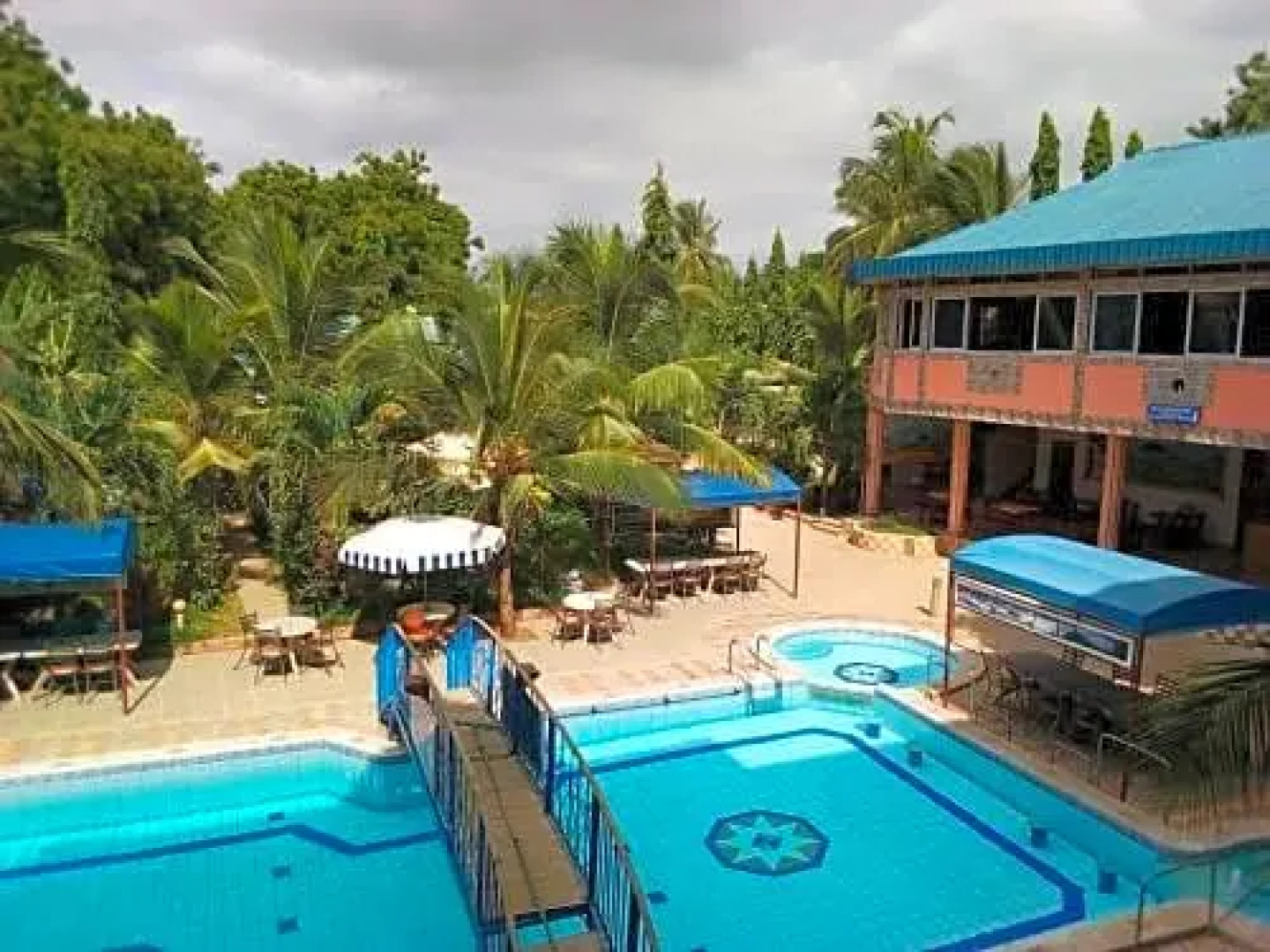 Premier Guest Residence Hotel