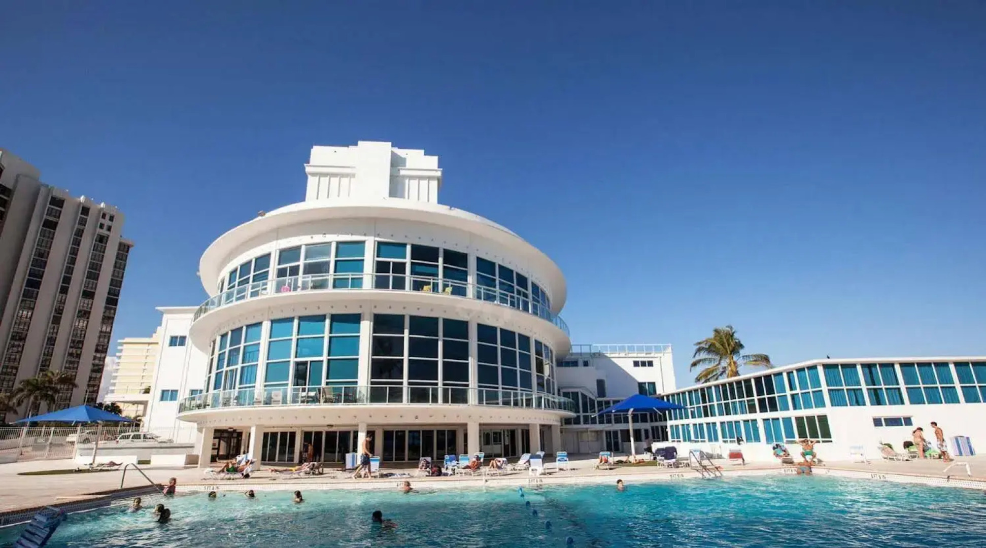 Design Suites at Castle Beach