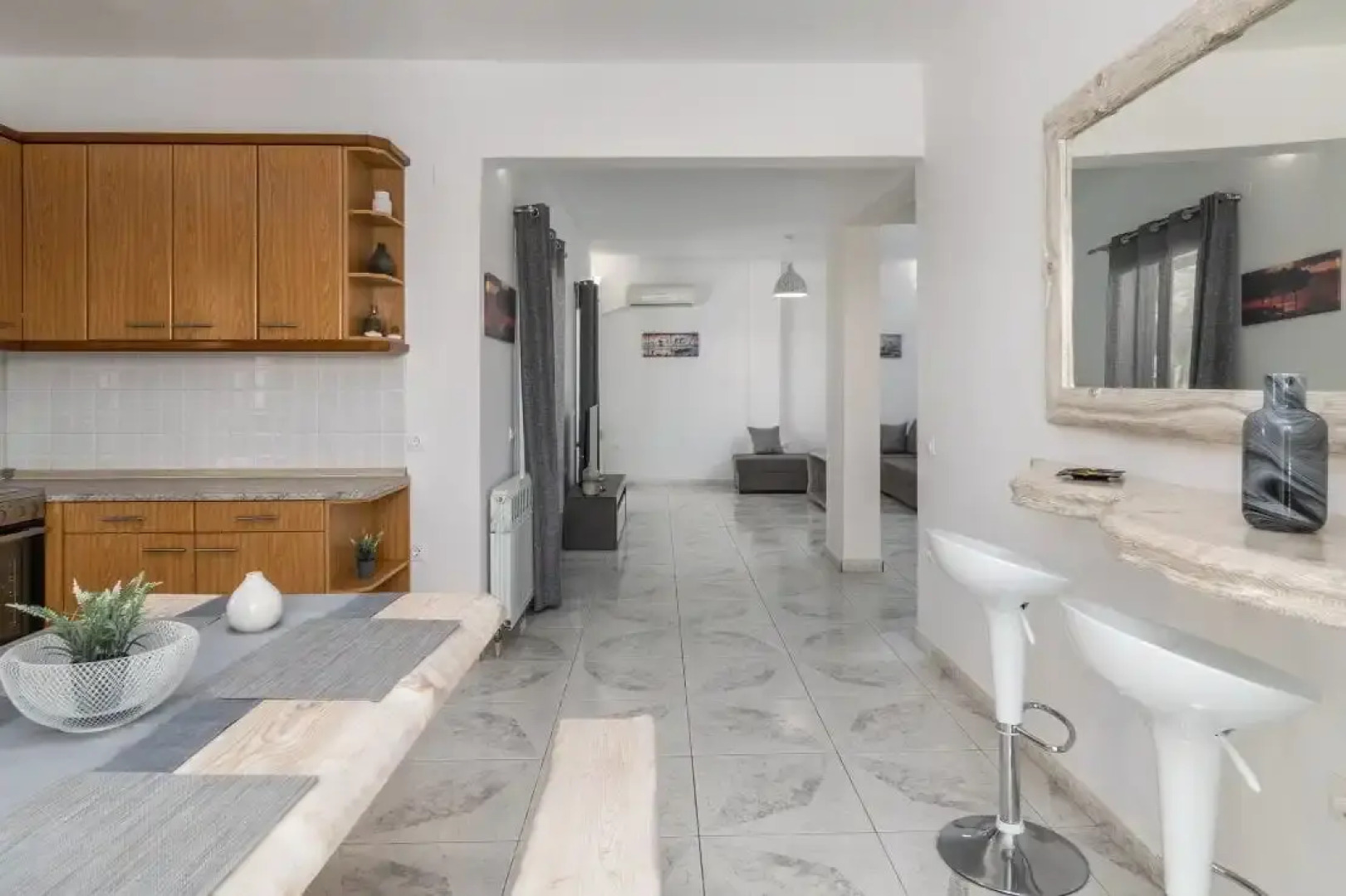 Soto’s Comfort House