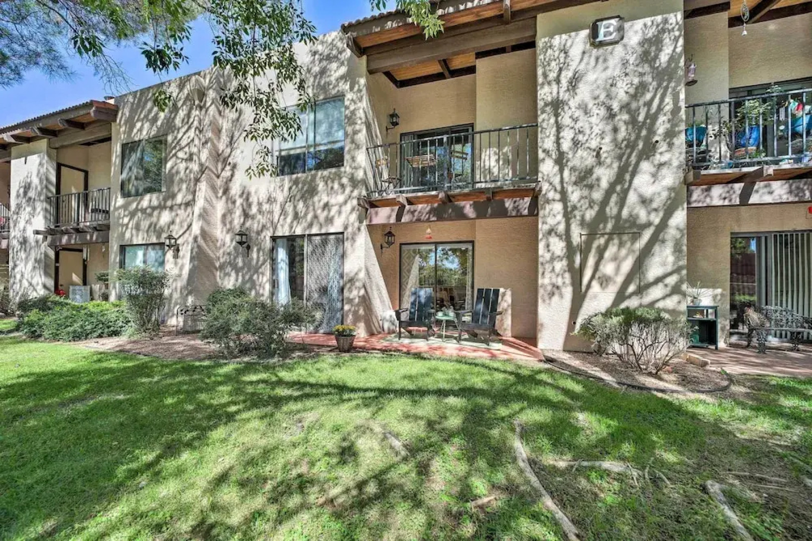 Sedona Condo w/ Pool, Hot Tub, & Pickleball!