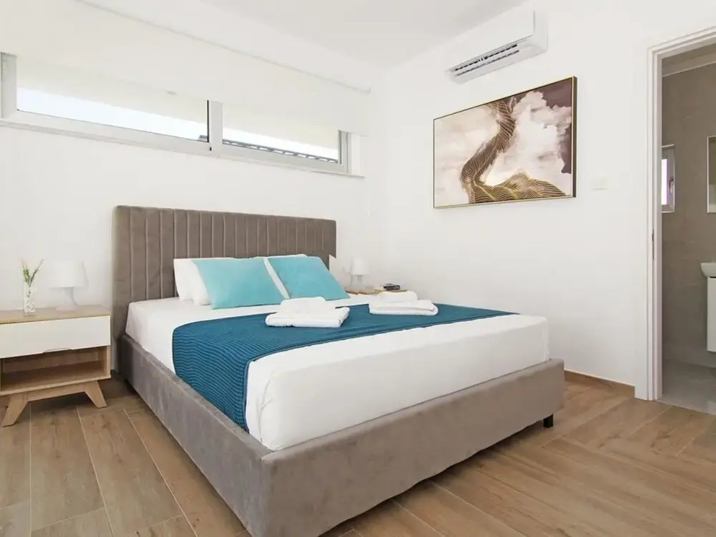 Luna Paralimni in Paralimni