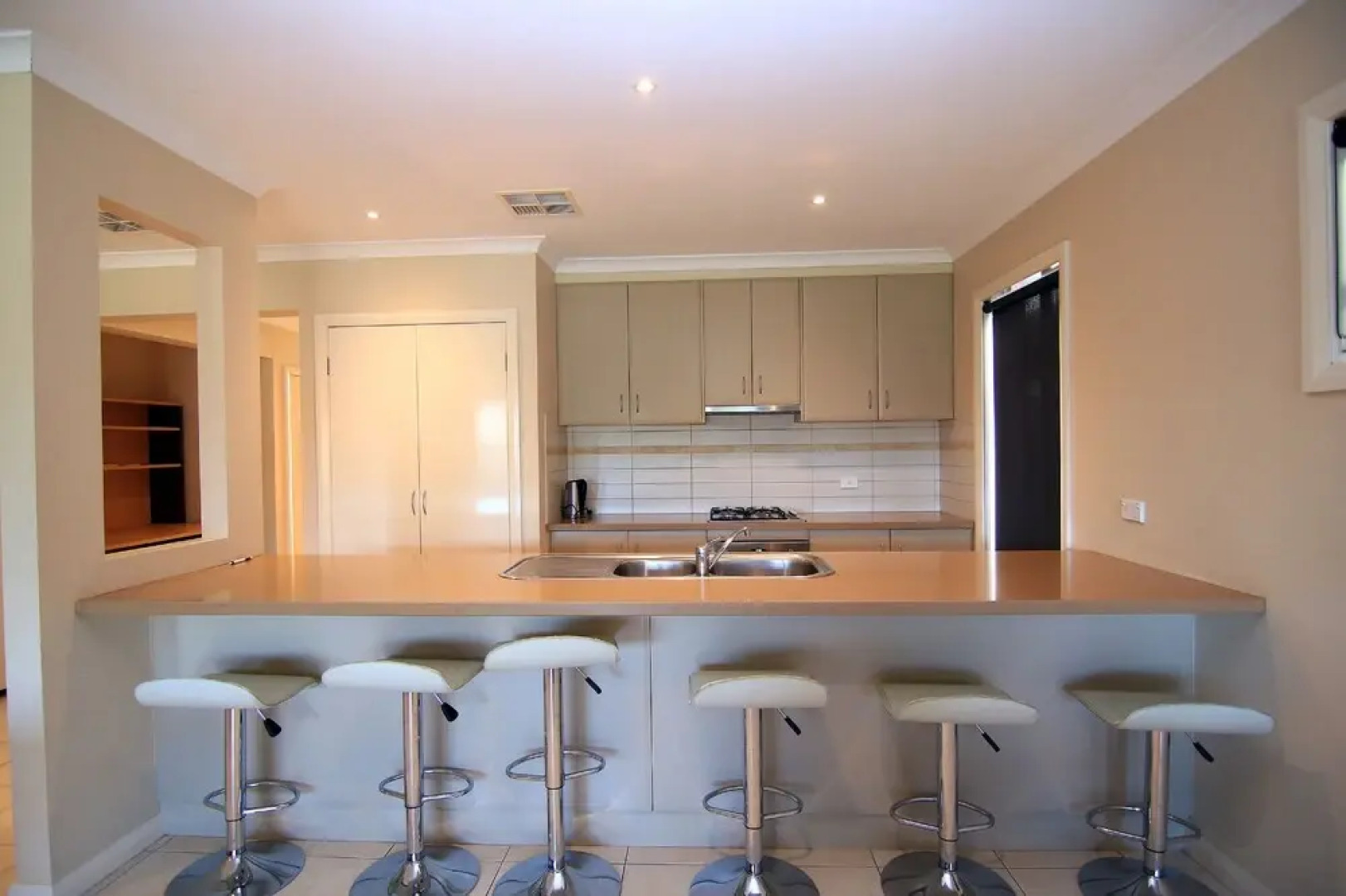 'The Anchorage by the Lake'