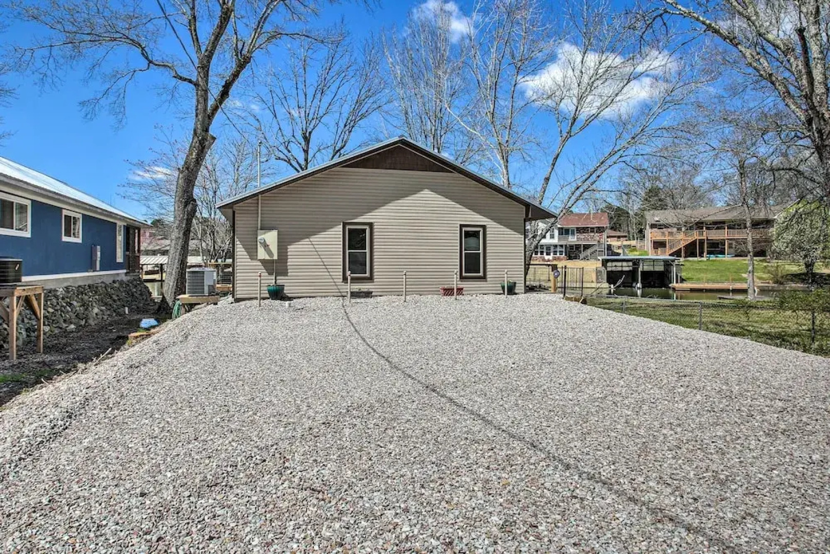 Kayaks & Boat Slip: Waterfront Hot Springs Home!