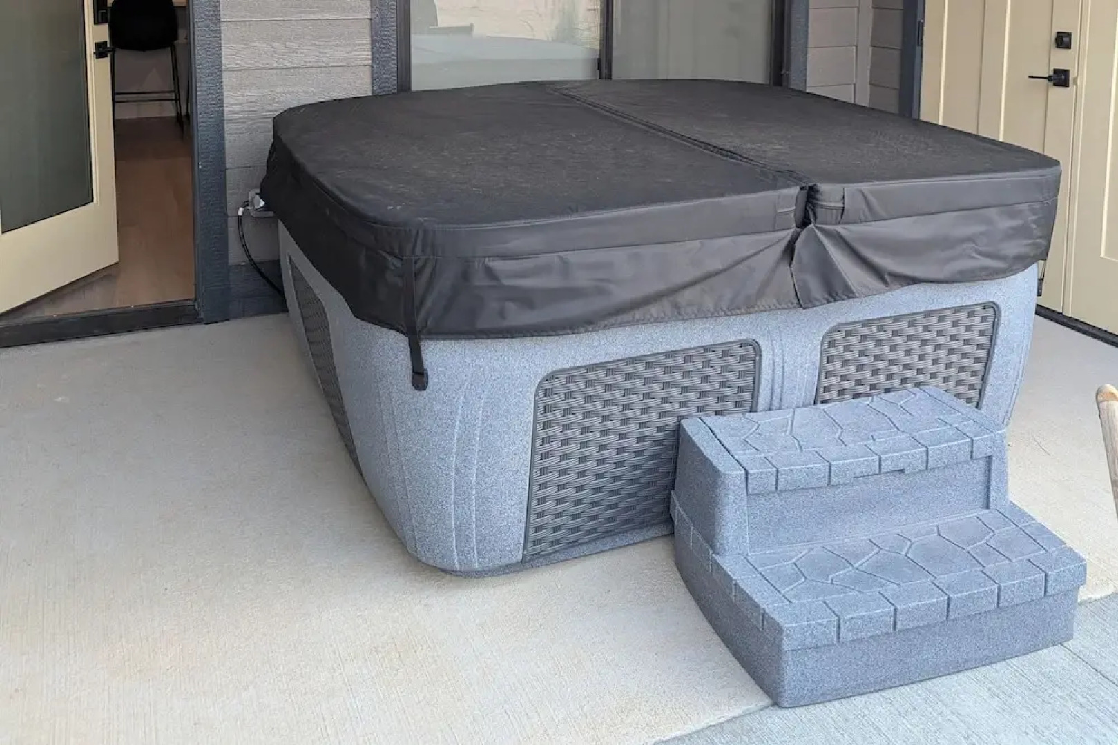 Granby Ranch Escape: Shuttle to the Slopes!