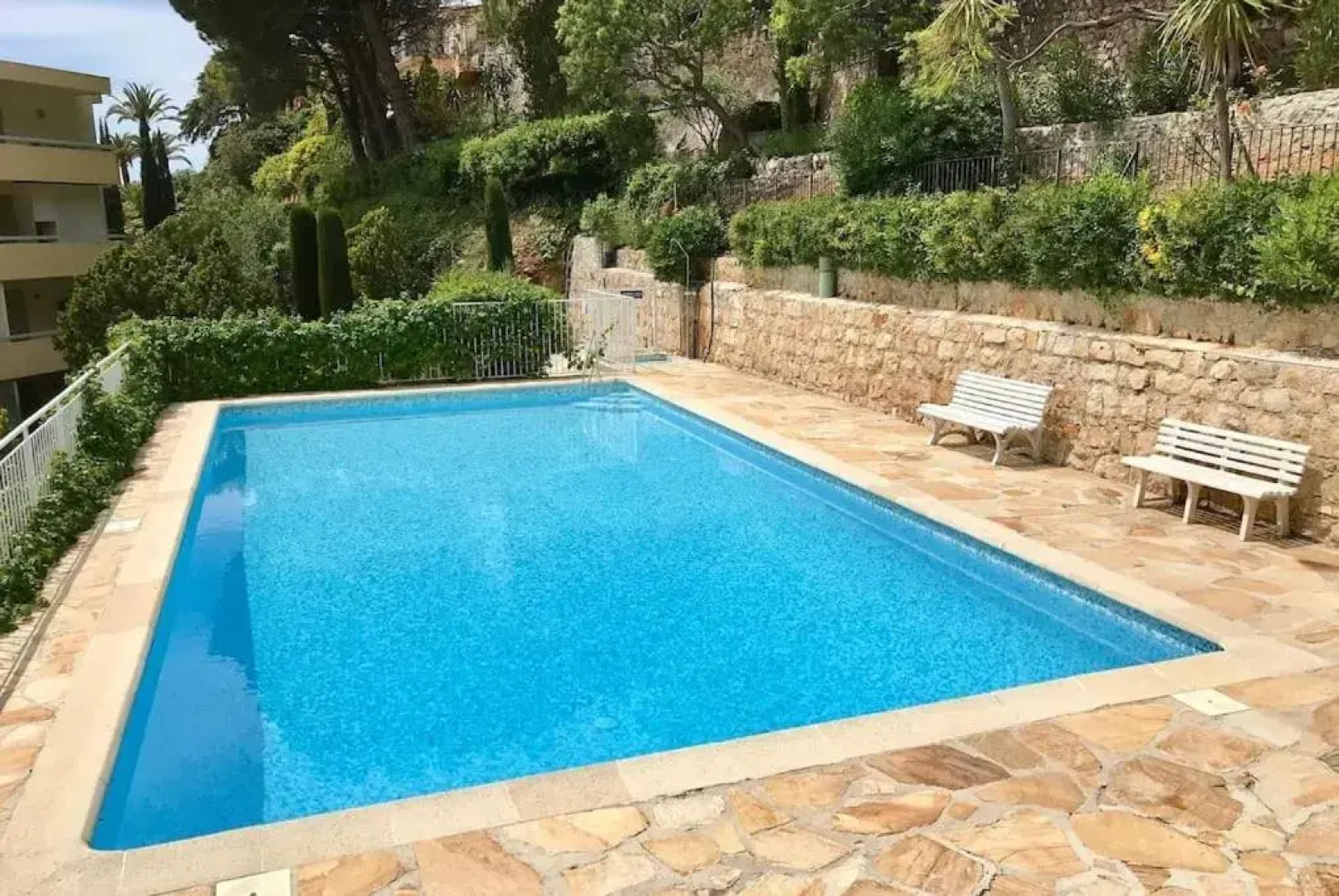 French Riviera - 3 pièces, vue mer et piscine