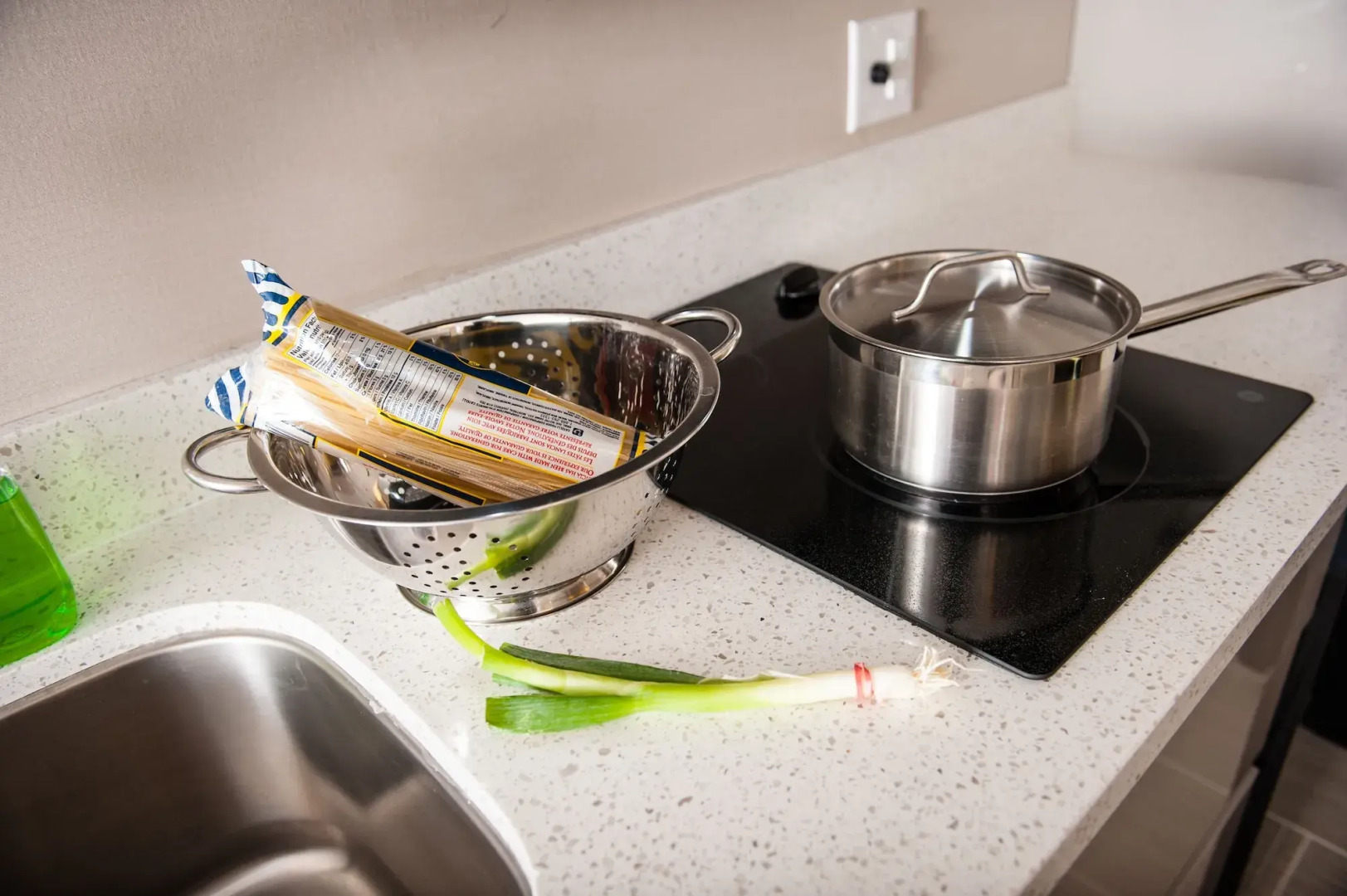 Western Star All Suites Signature Hotel