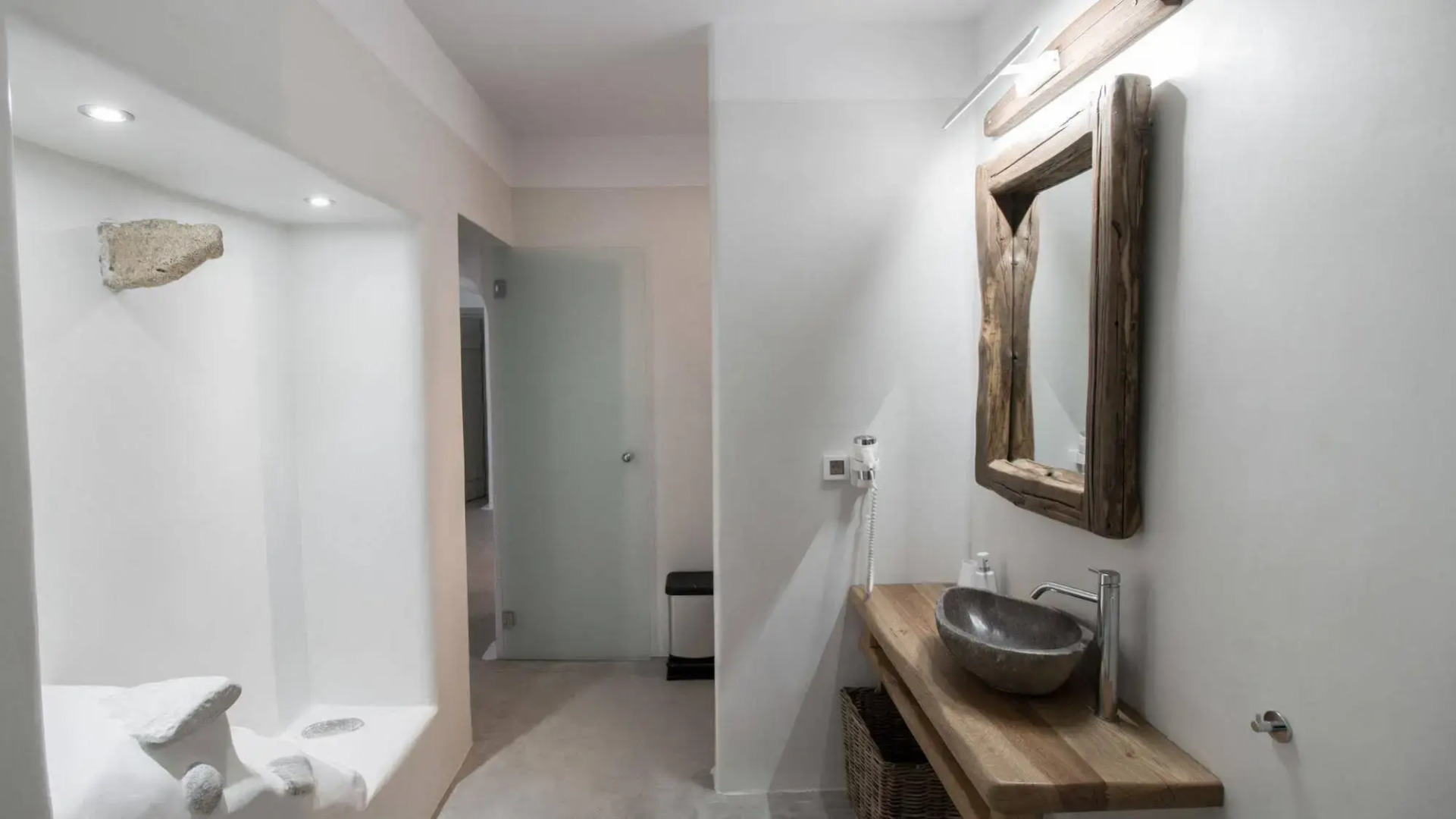 Halcyon Suites and Villas Naxos