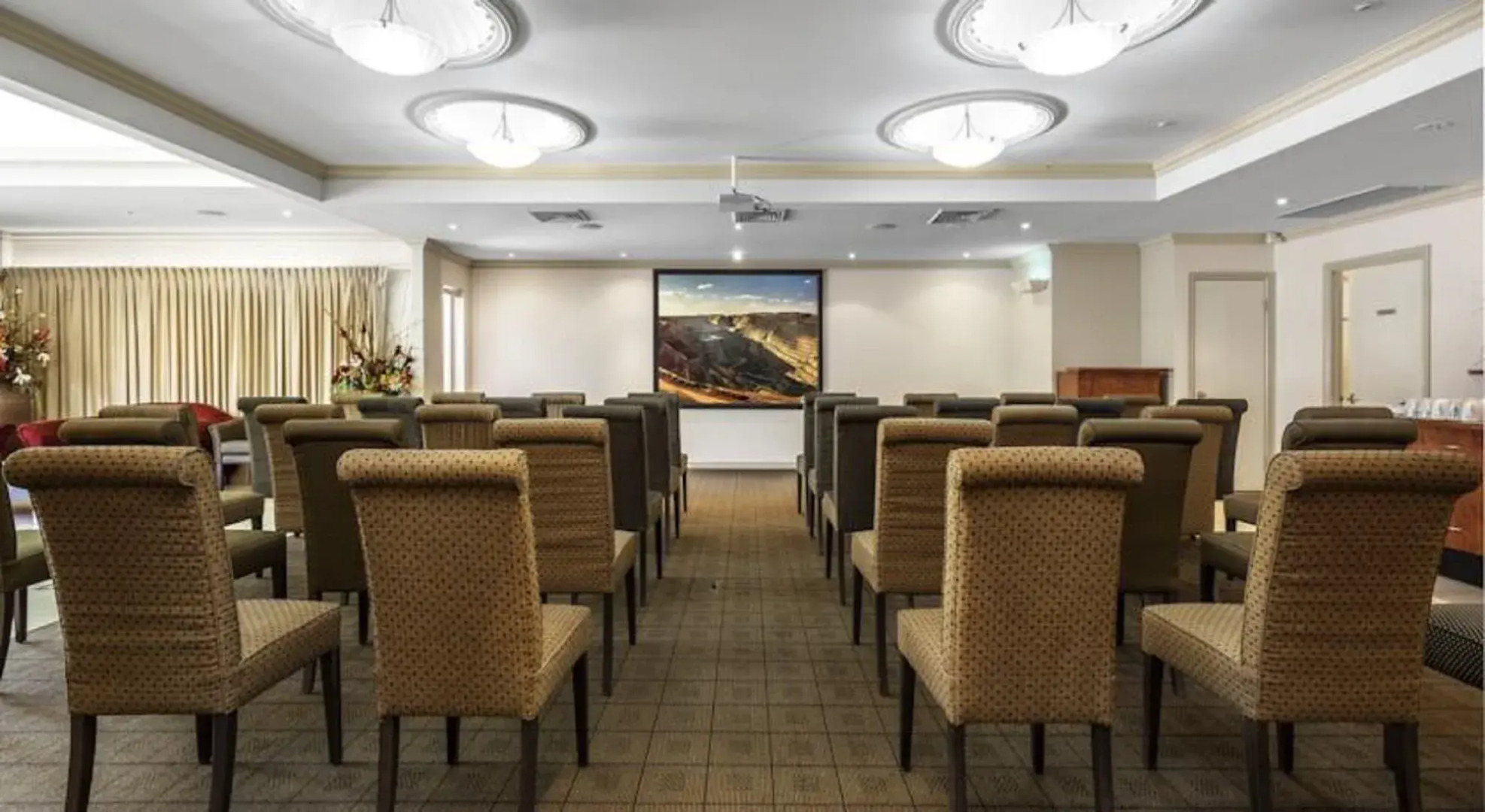 Quest Yelverton Kalgoorlie