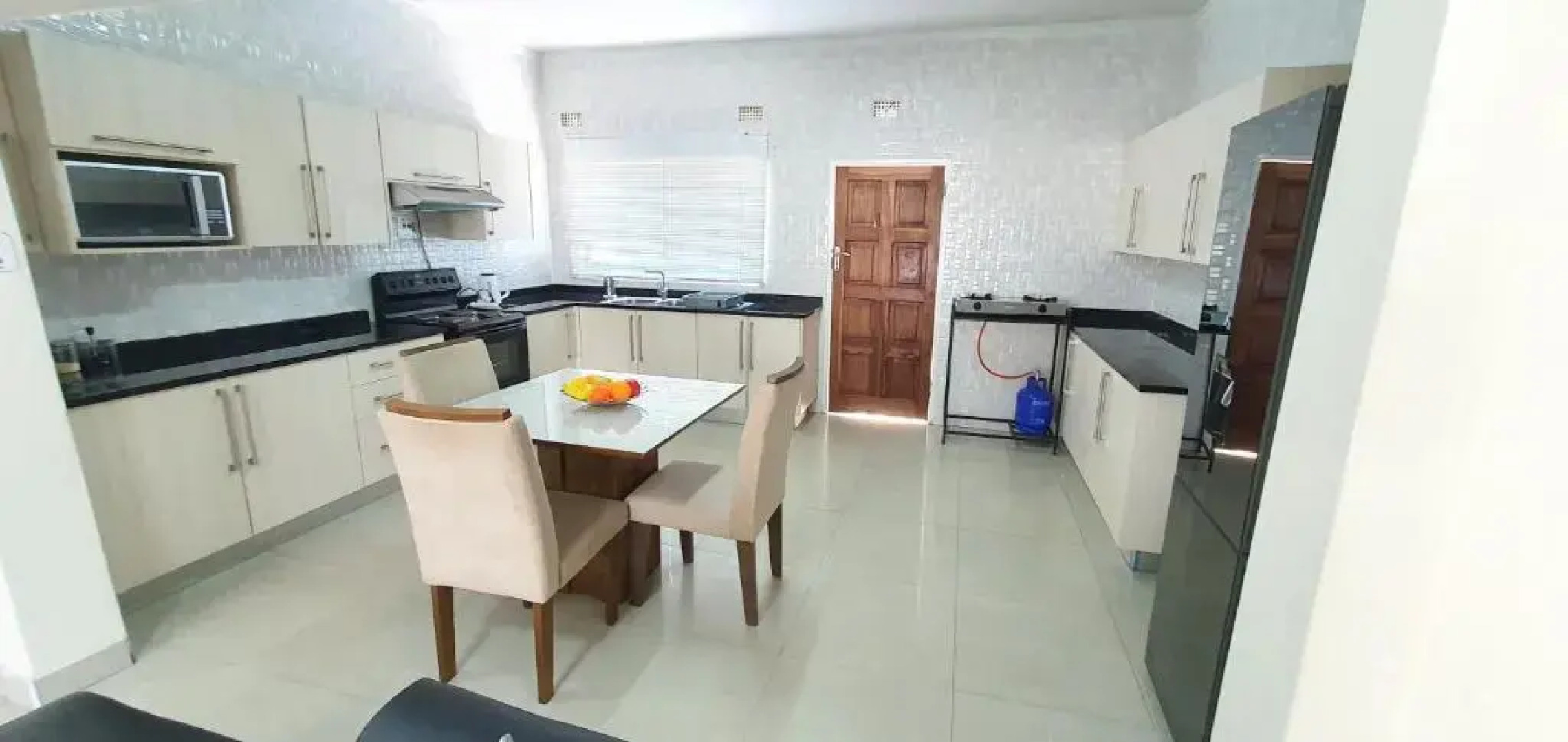 Artem Apartments - Flat 1