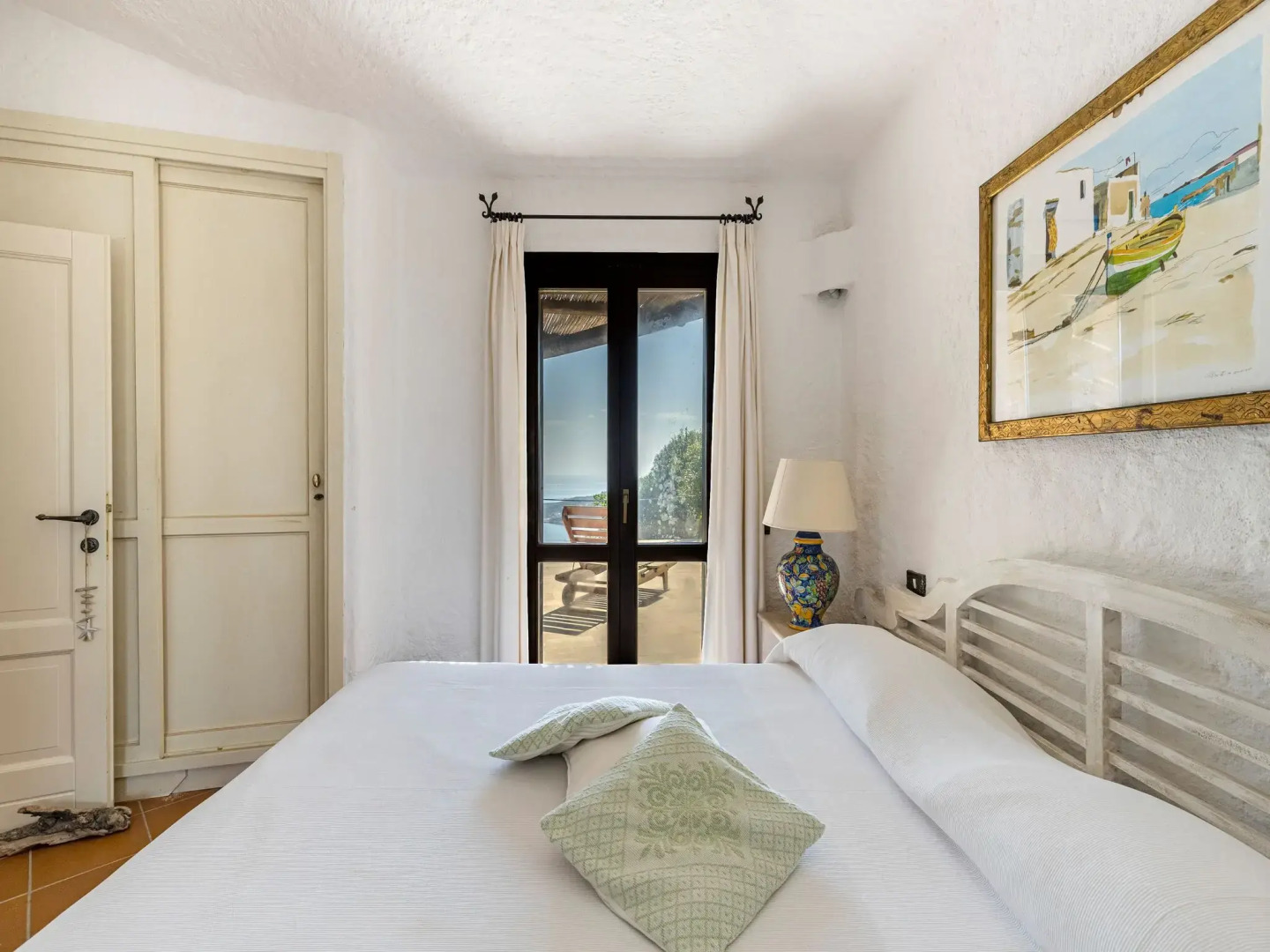 Luxe Cote Stay- Elegant Villa