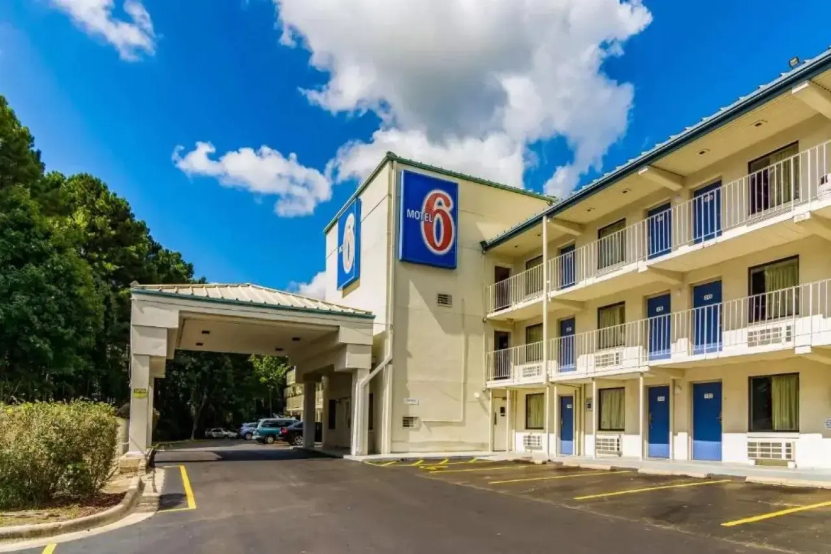 Motel 6 Raleigh NC  Cary