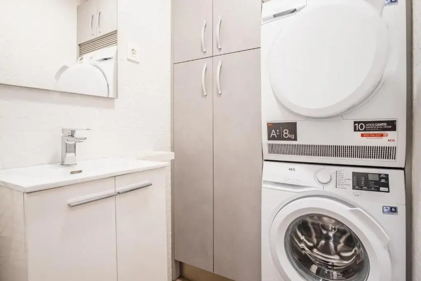 BERMEO III by Aston Rentals