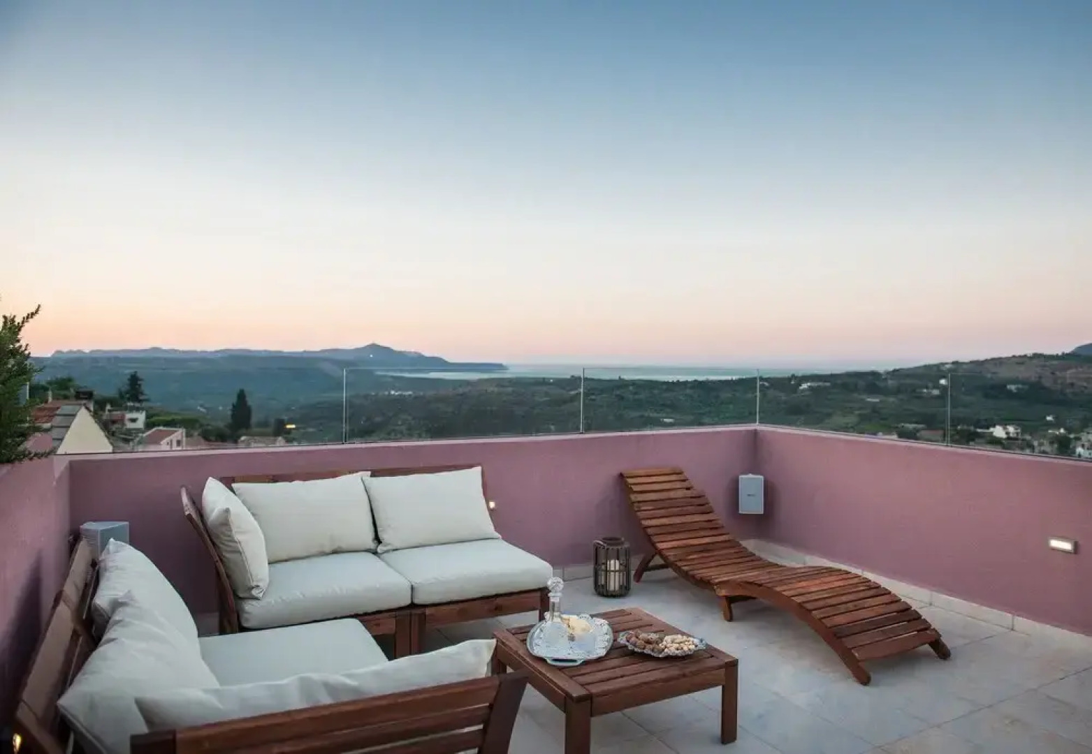 Elevated Peaceful Villa With Private Heated Pool Jacuzzi and Panoramic Views