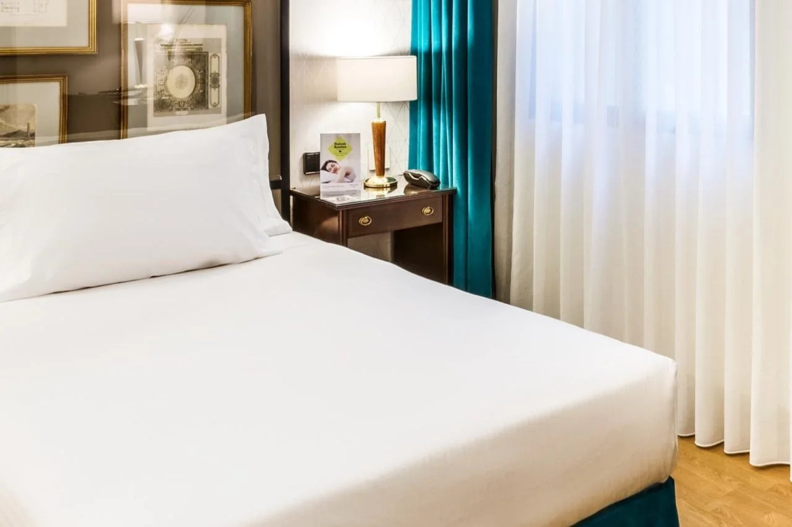 Отель Sercotel Gran Hotel Conde Duque