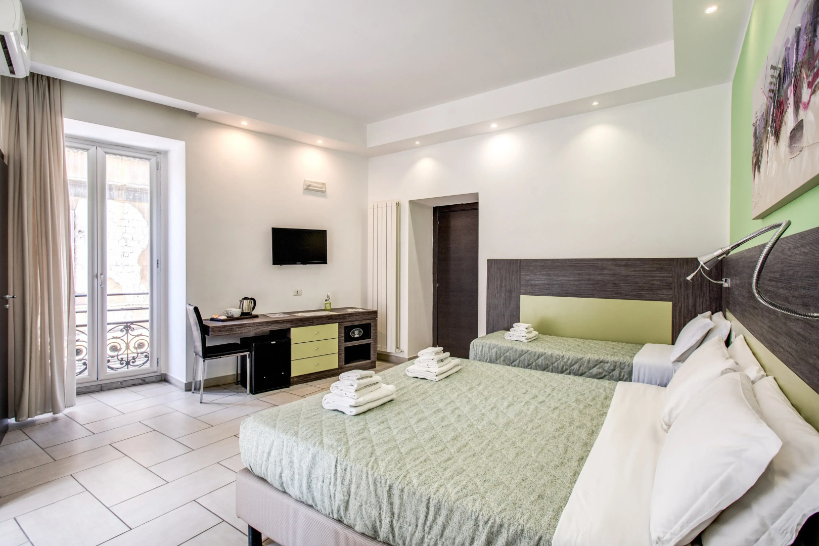 Napoli Suite