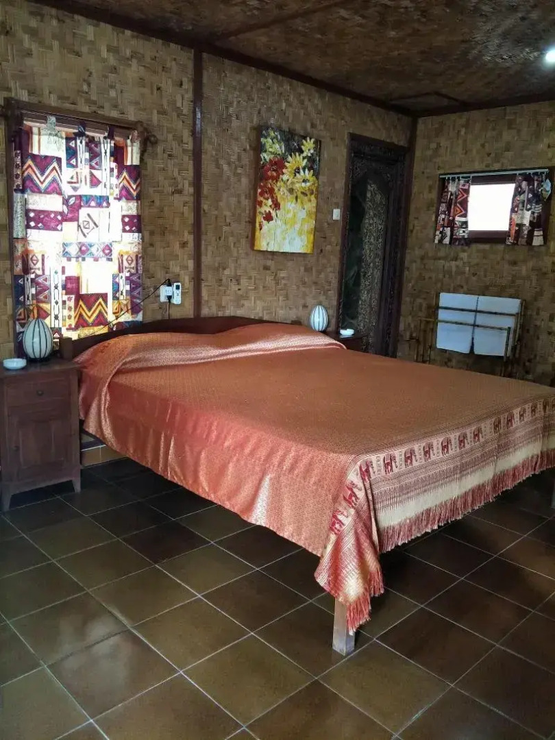 Temple Cafe & Seaside Cottages