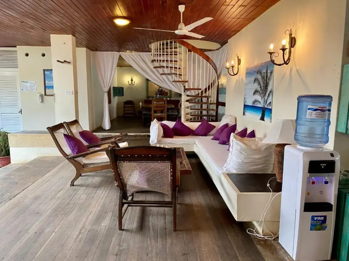 Flamboyant Boutique Hote