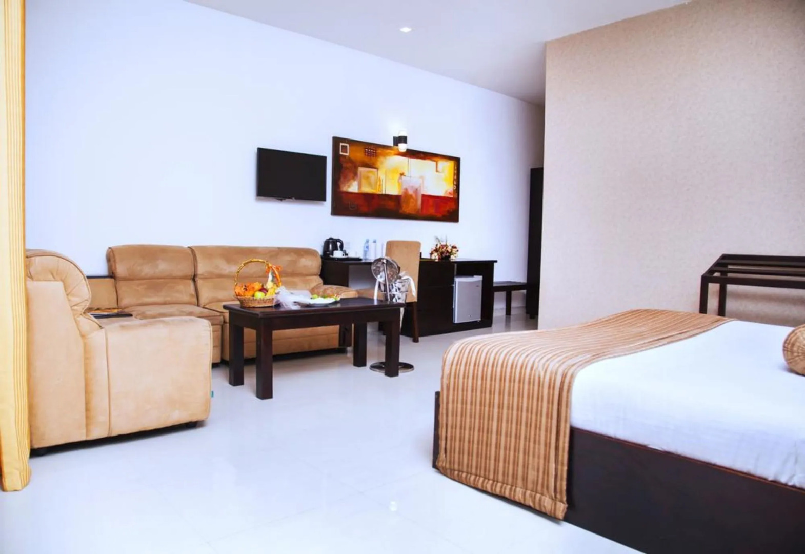 Full Moon Garden Hotel