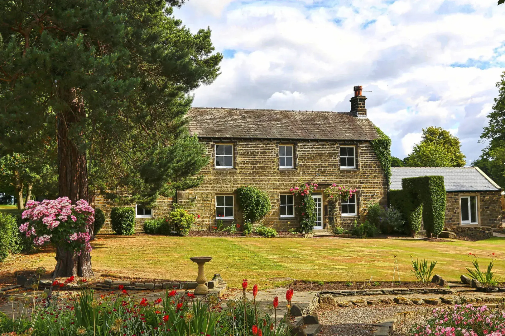 Woodsome Hall Golf Club Cottage on the Course