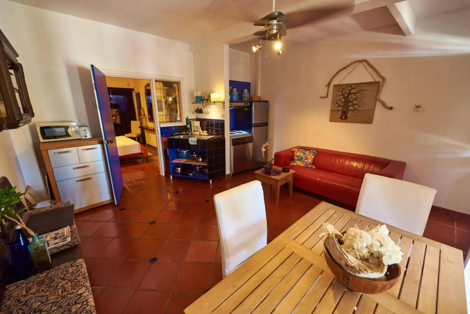 Beach House Aruba Apartments