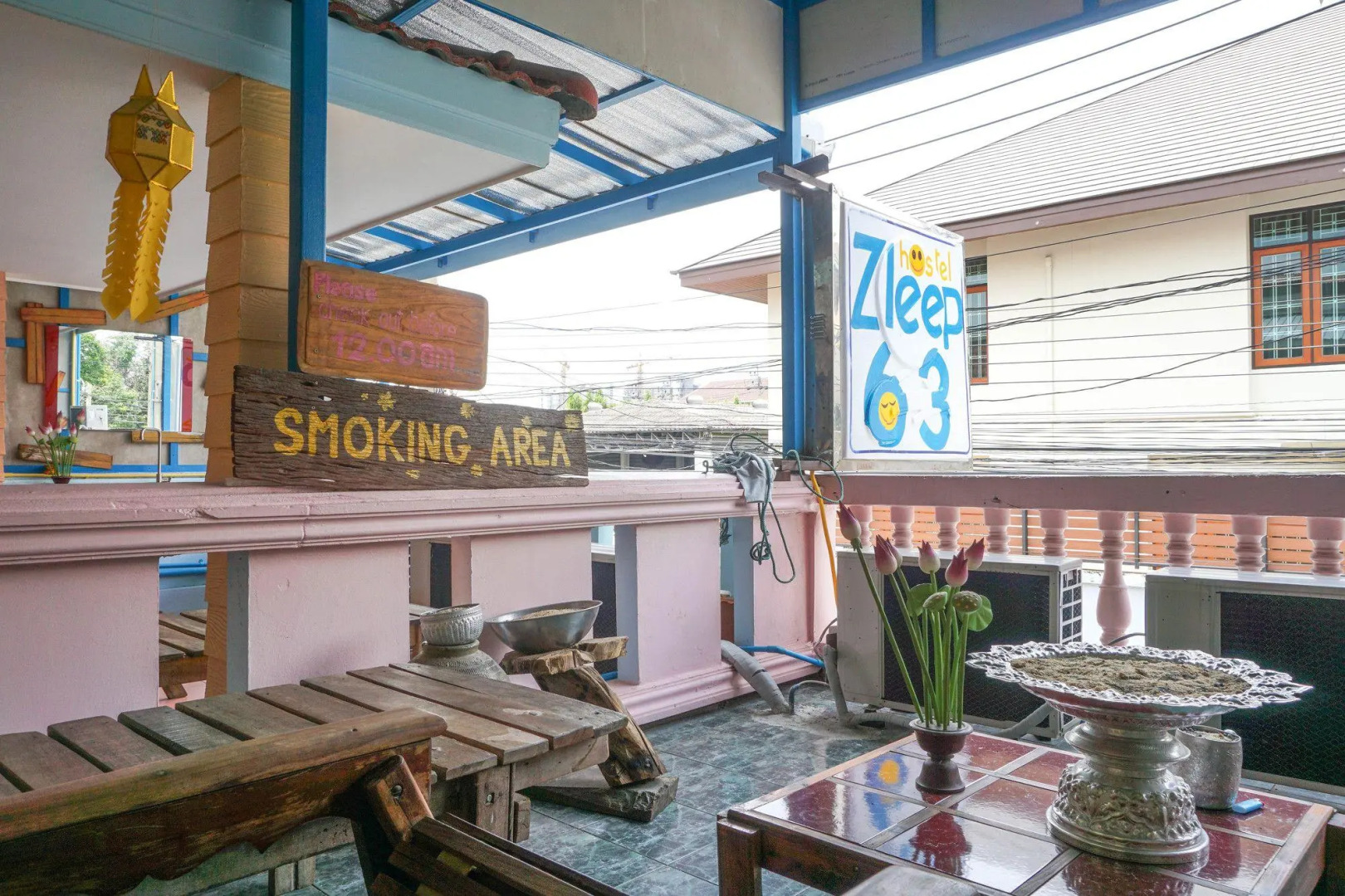 Zleep63 - Hostel