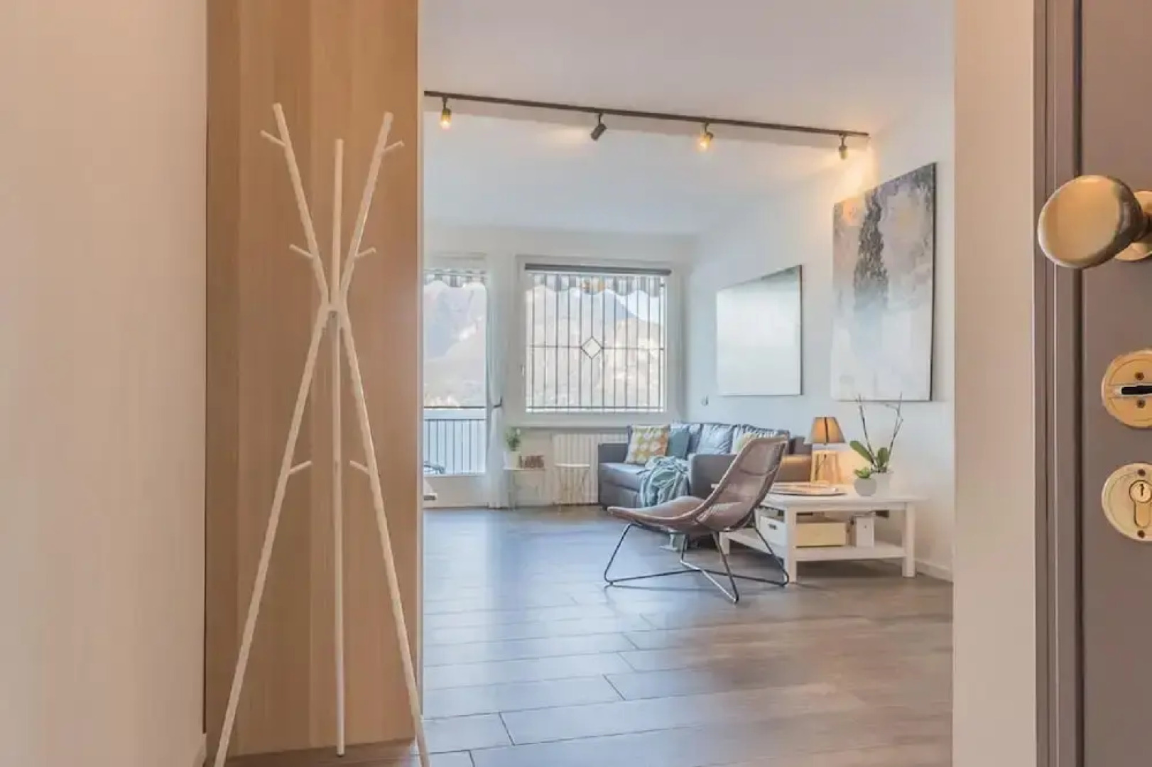 The Apple House Varenna