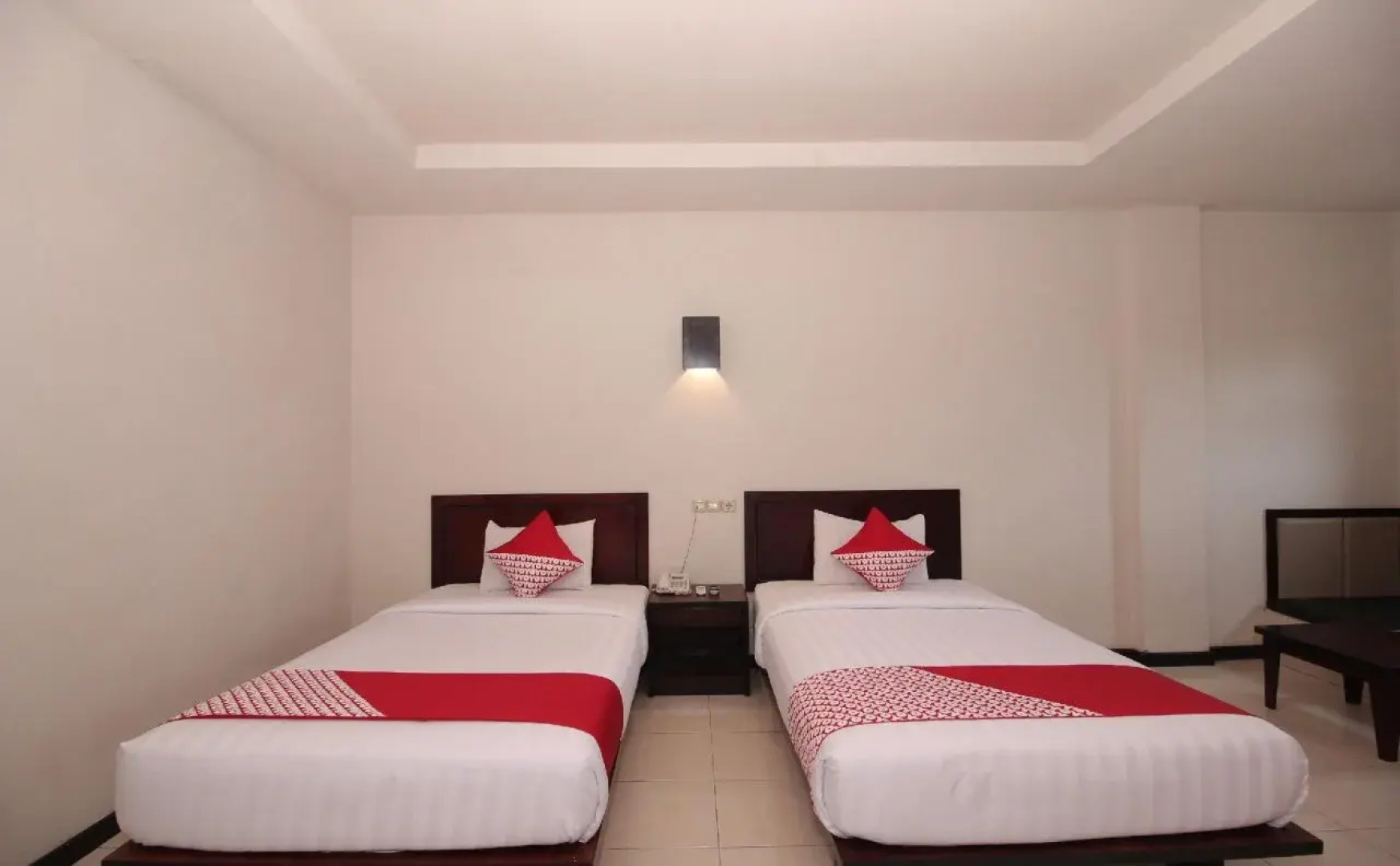 Kuraya Residence By OYO Rooms