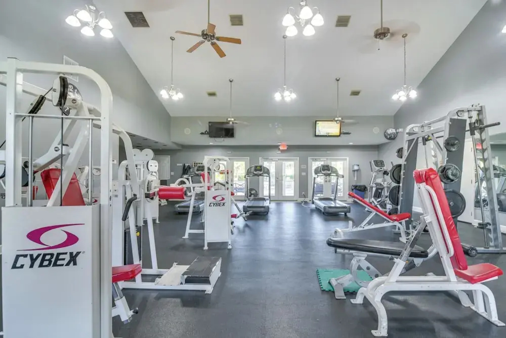 Bayfront St Petersburg Retreat 4 Mi to Downtown!