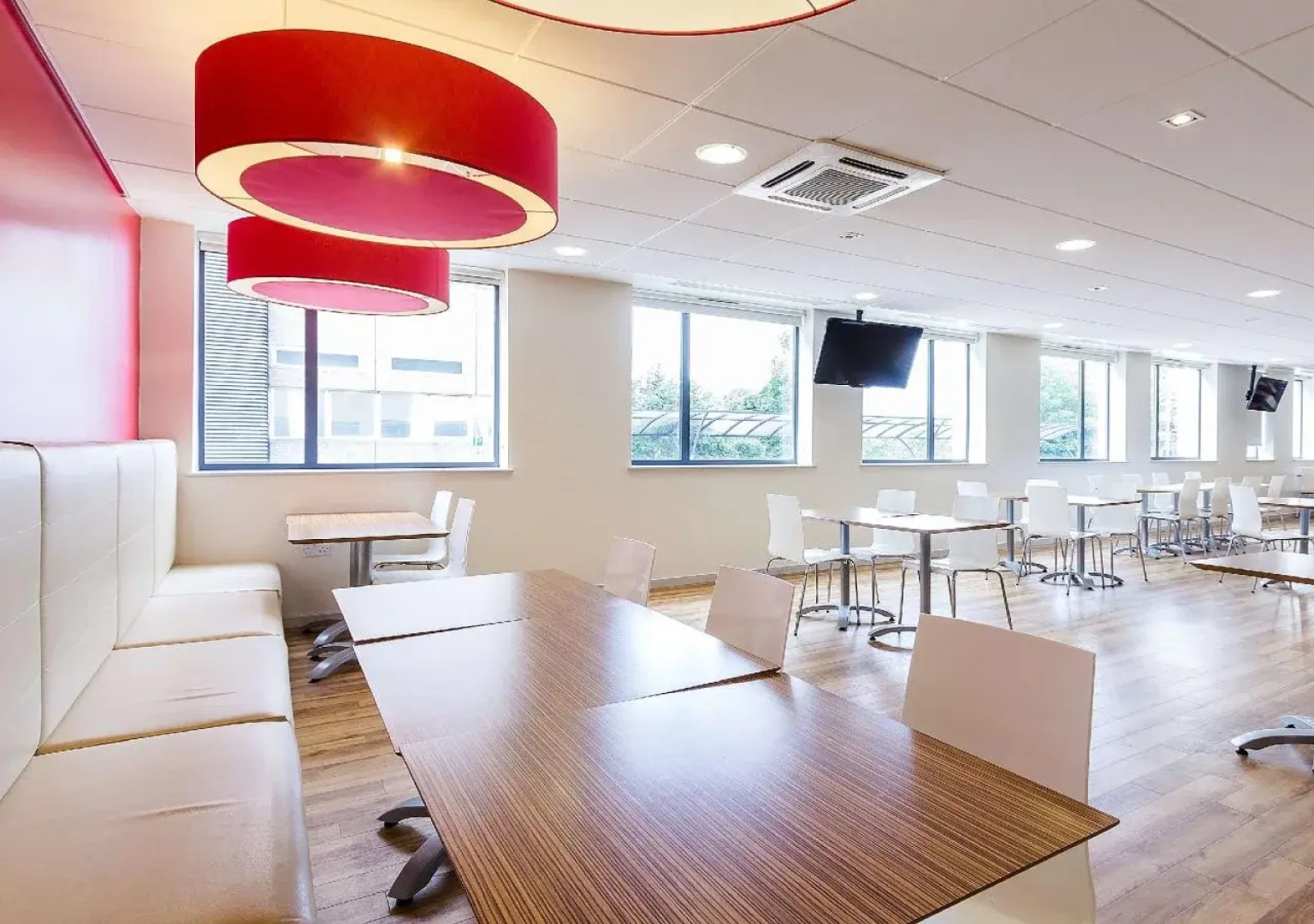 Travelodge Woking Central