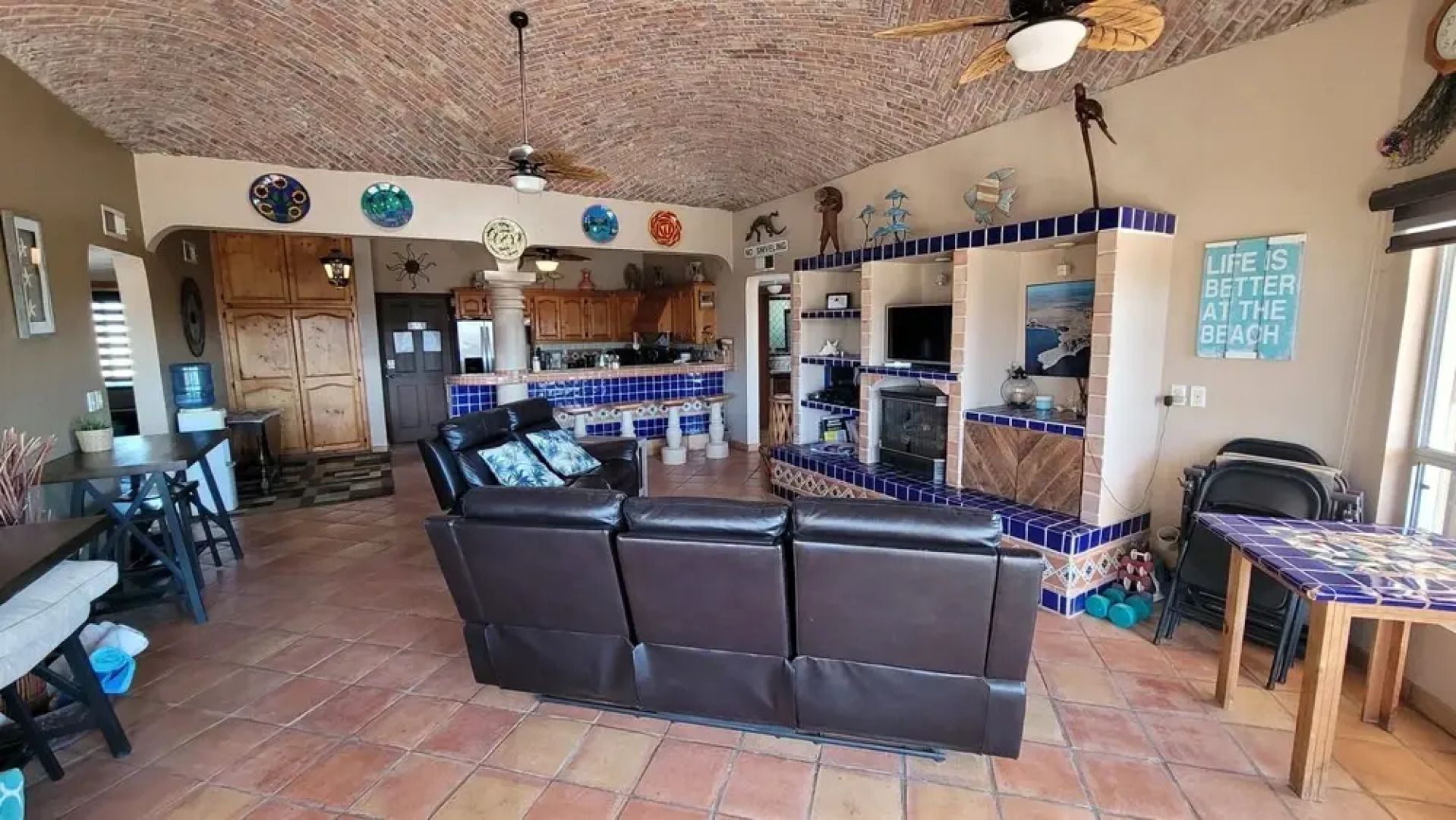 Campbell s House 2nd row Wifi Las Conchas