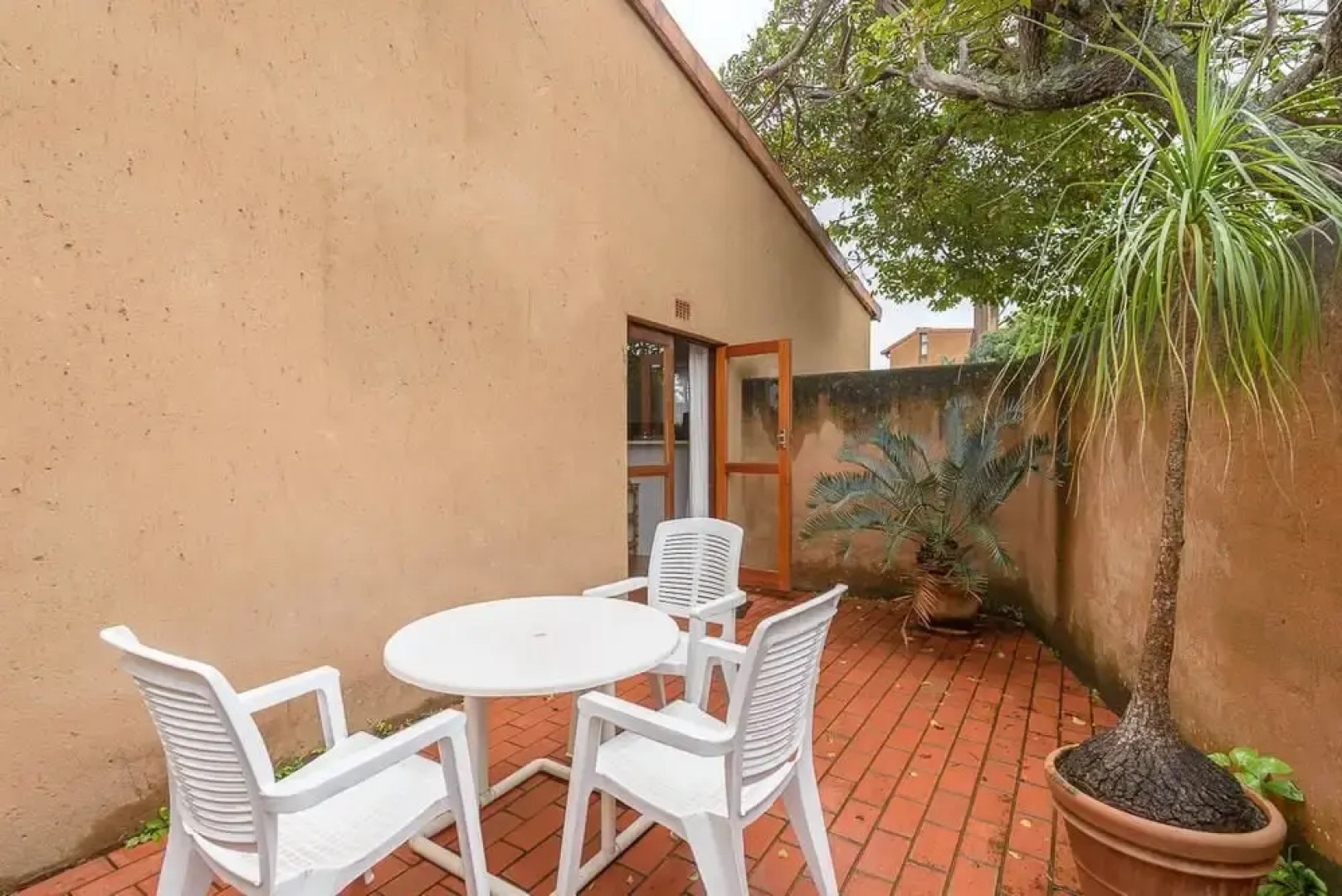 San Lameer Villa Rentals Bachelor Studio 2515