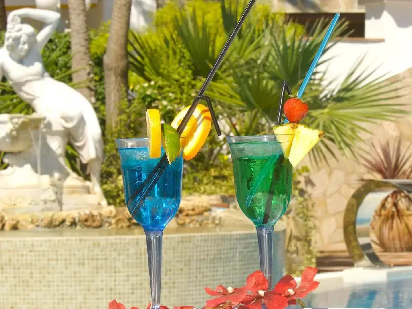 El Oceano Beach Hotel