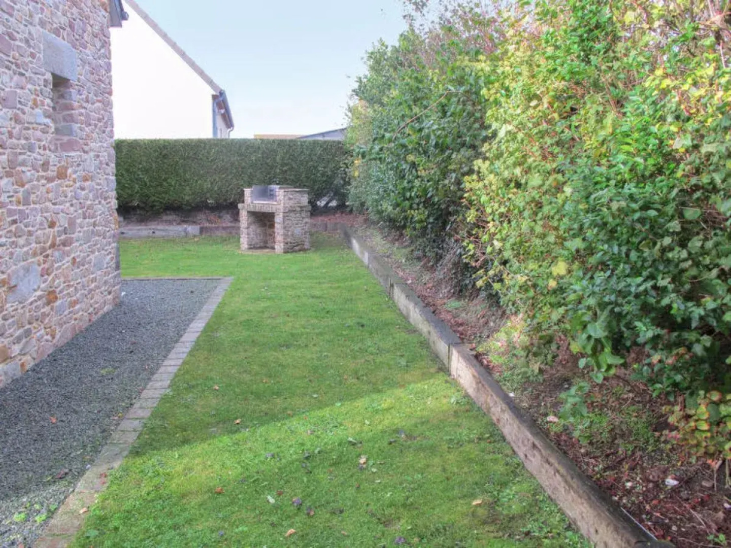 Holiday Home Zoé (CEZ407)