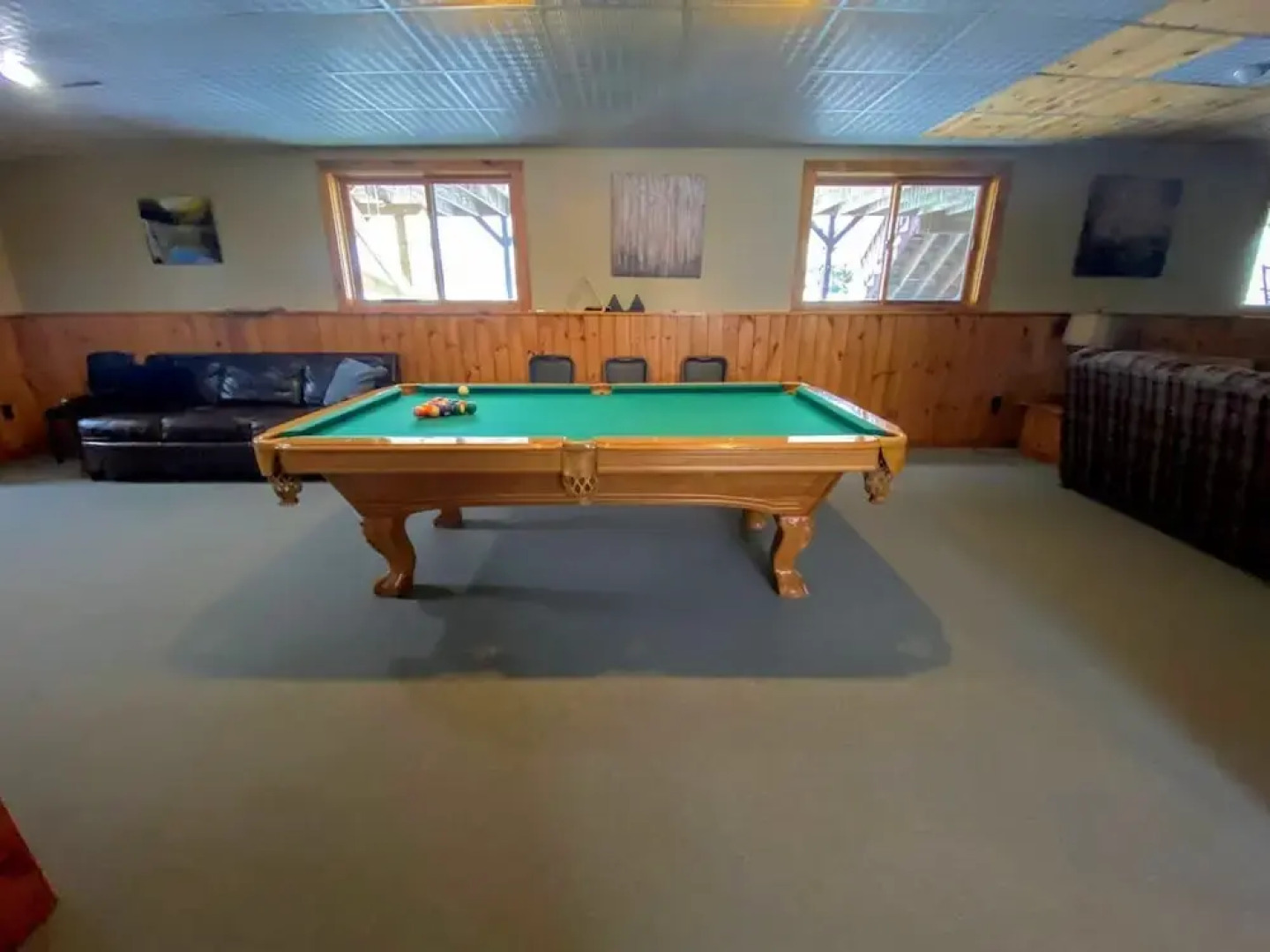 Moose Lodge and Cabins by Bretton Woods Vacations