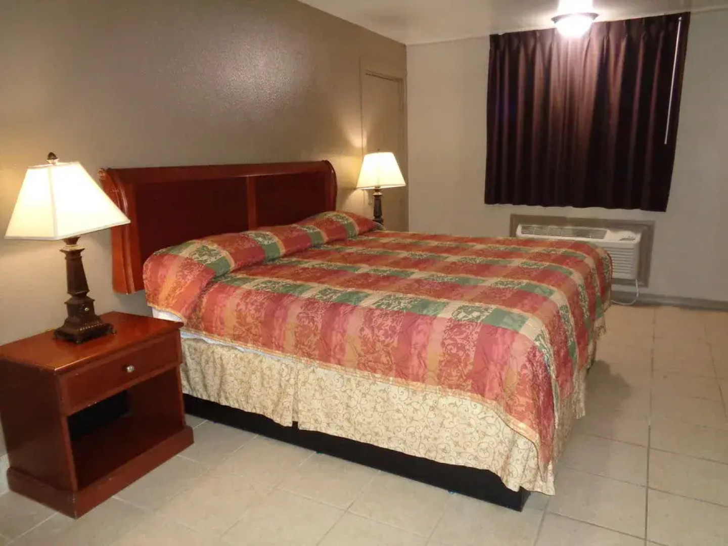 Americas Best Value Inn Woodward at 8th St