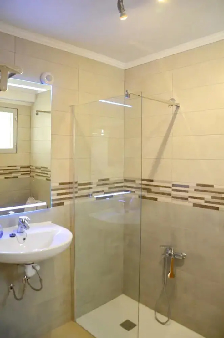 House with 5 Bedrooms in Xirles, with Wonderful Mountain View, Private Pool, Furnished Terrace - 10 Km From the Beach