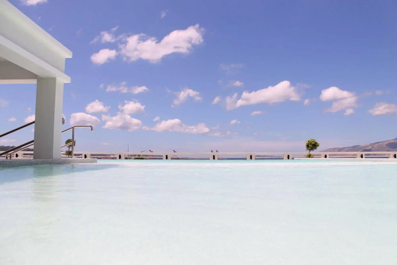 Terrace Hotel Subic Bay