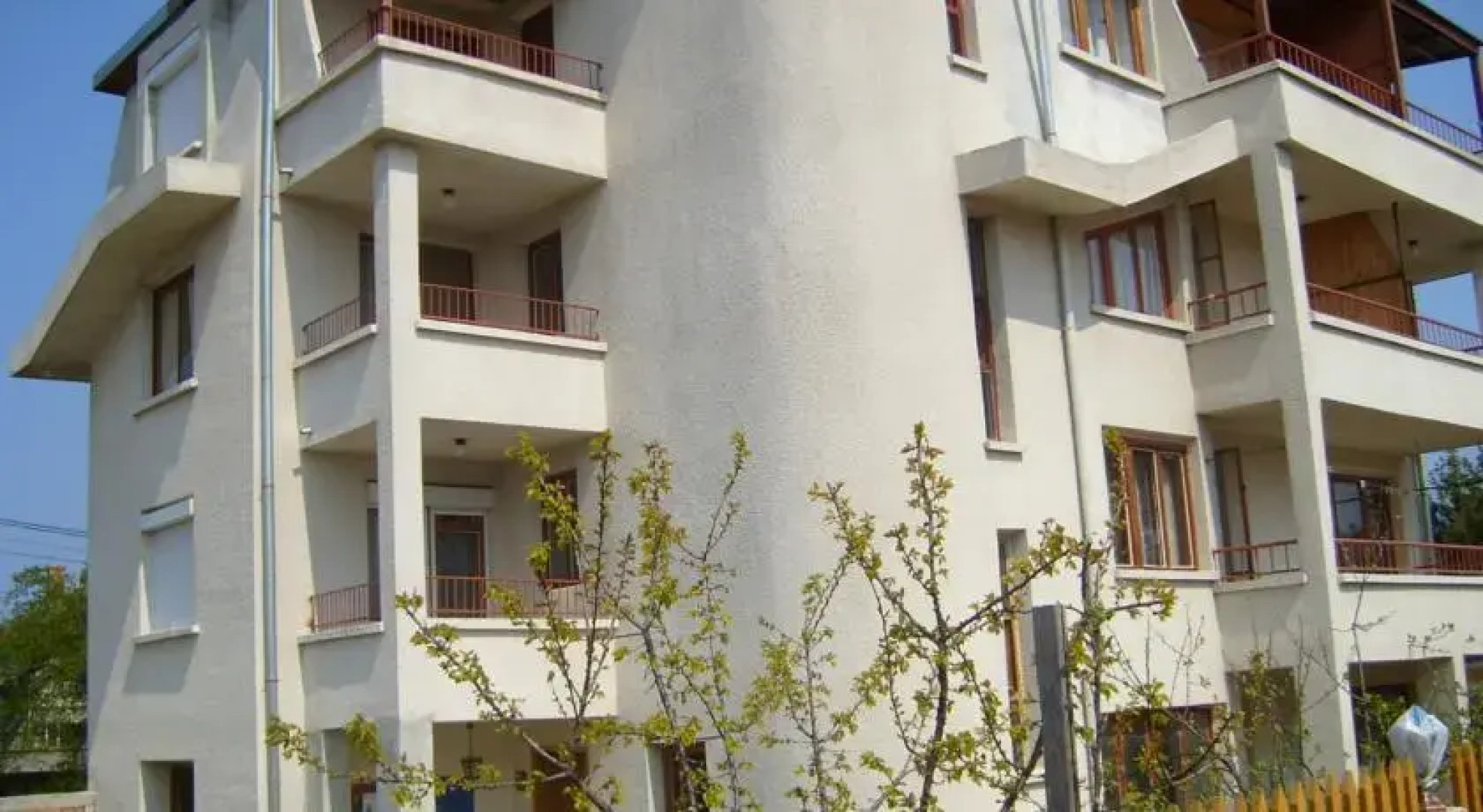 Sotirovi Guest House