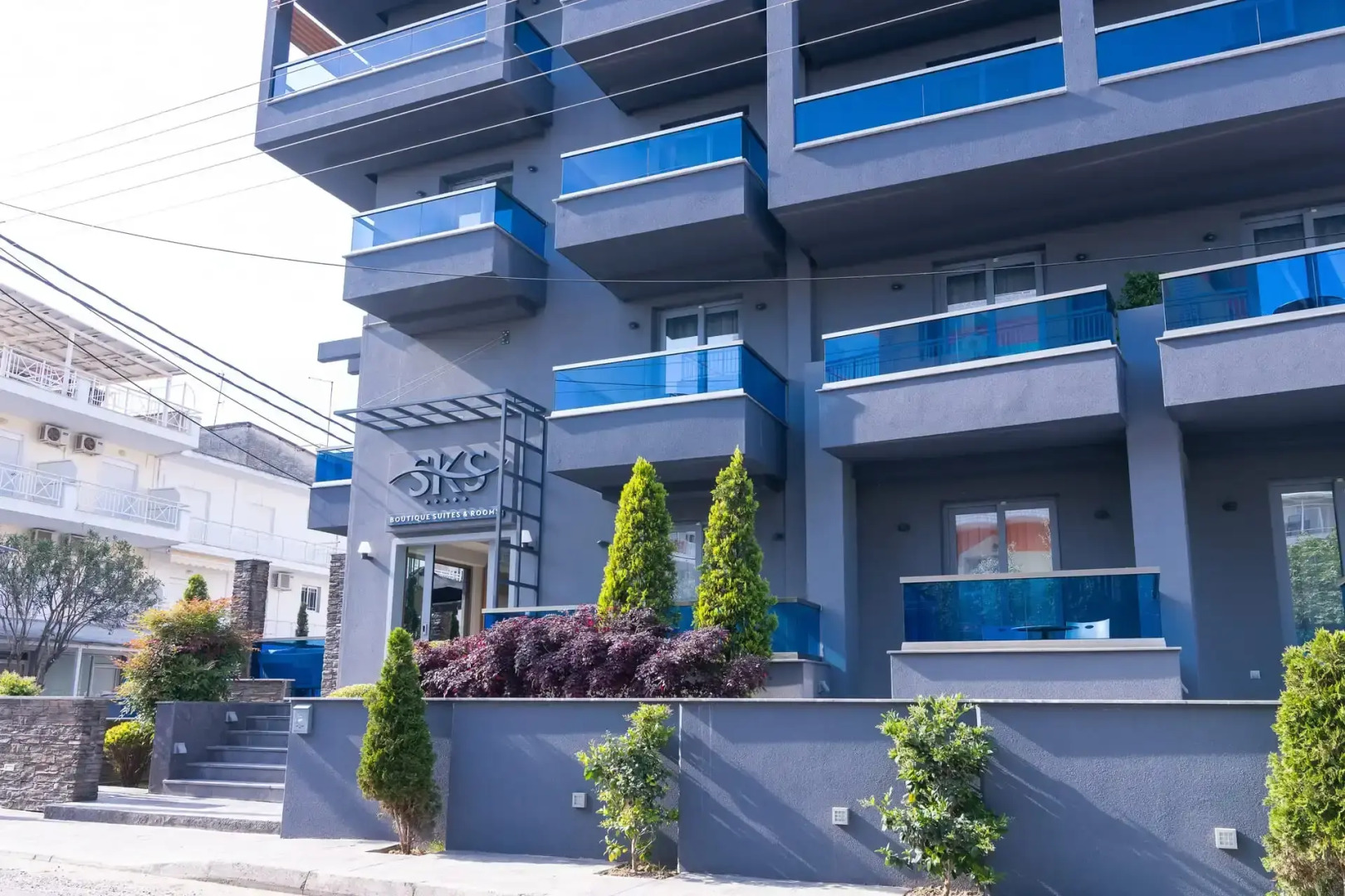 SKS Luxury Suites & Rooms