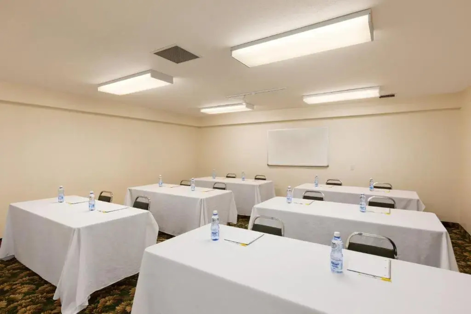 Days Inn - High Prairie