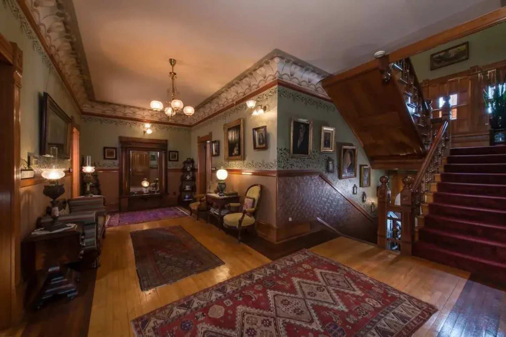 Allyn Mansion B & B